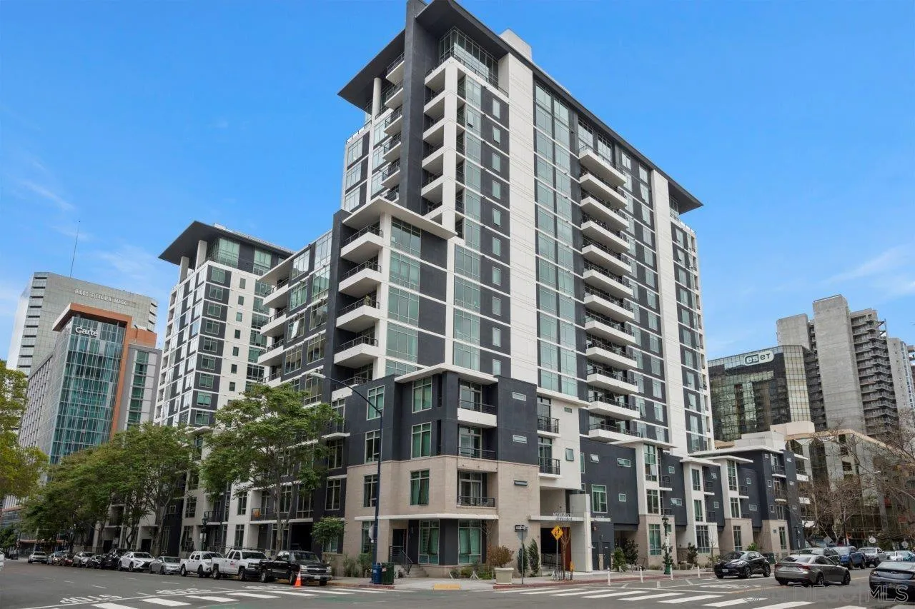 425 W Beech Street Unit 721, San Diego, CA 92101 - Main photo, San Diego, CA