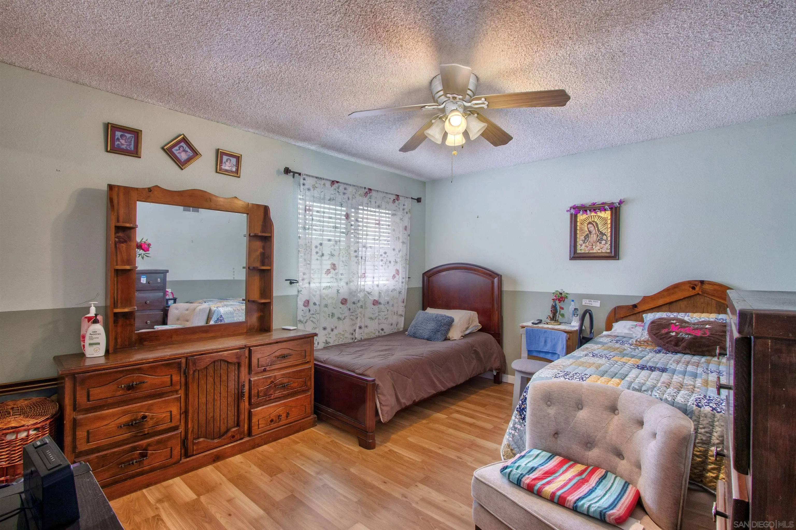 https://cdn.realtyfeed.com/cdn/127/260021967/08aca0b73c1526393477c8e6b3989597.webp