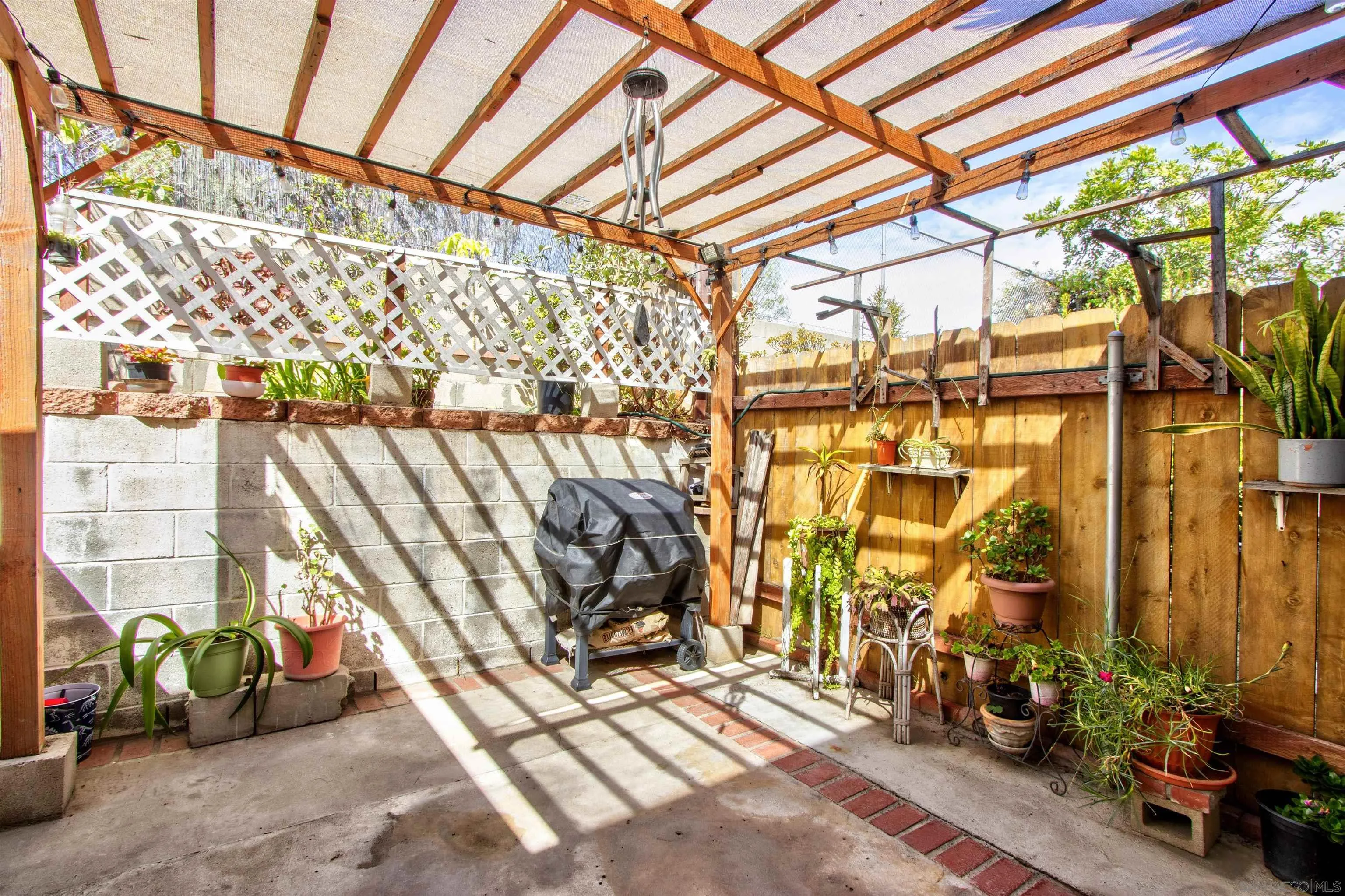 https://cdn.realtyfeed.com/cdn/127/260021967/30fa60a788d9882ec1e97960a8c1446a.webp