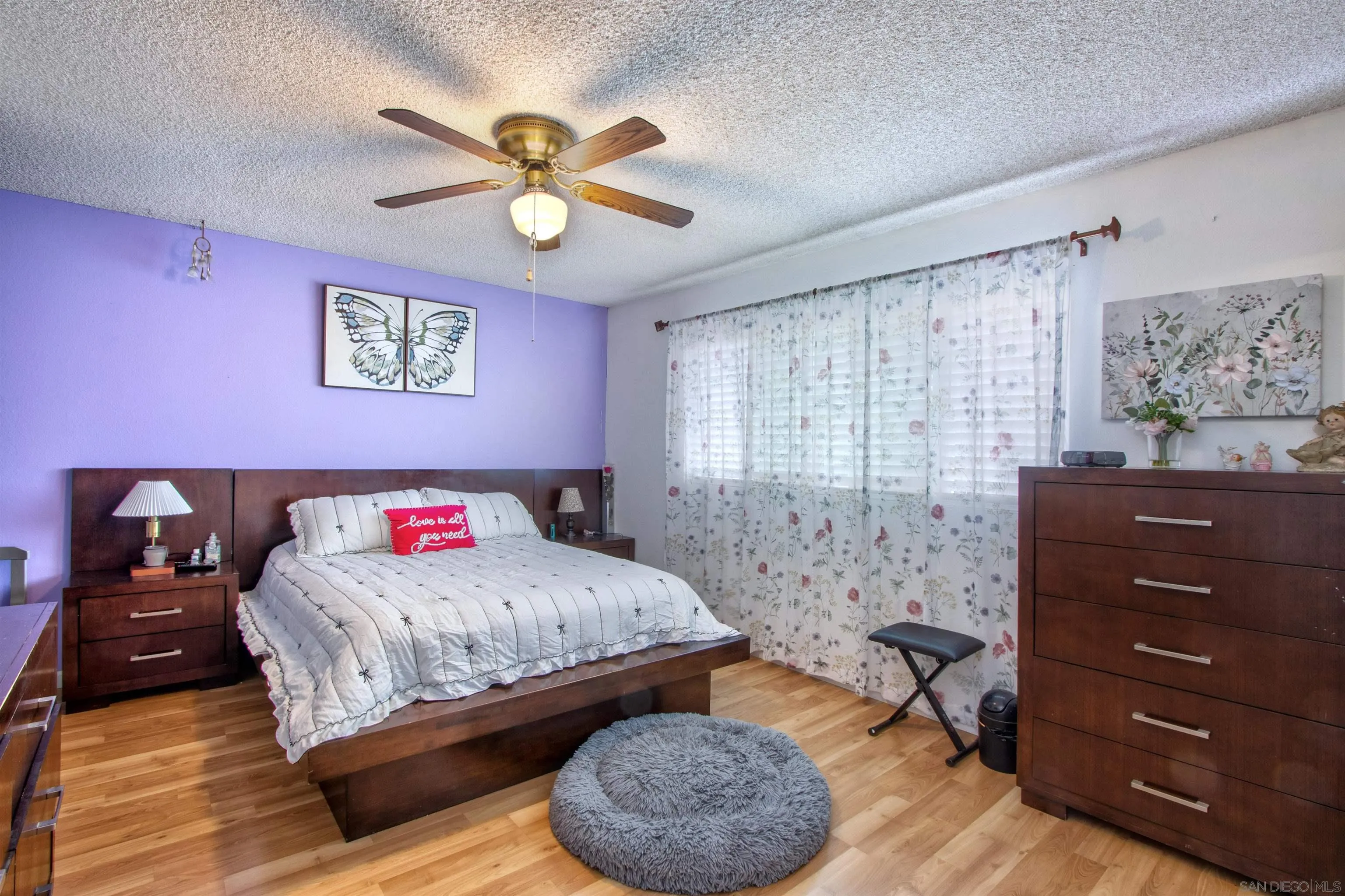 https://cdn.realtyfeed.com/cdn/127/260021967/4a6ecdcb0fdb70acdf6d06b33b3c0868.webp