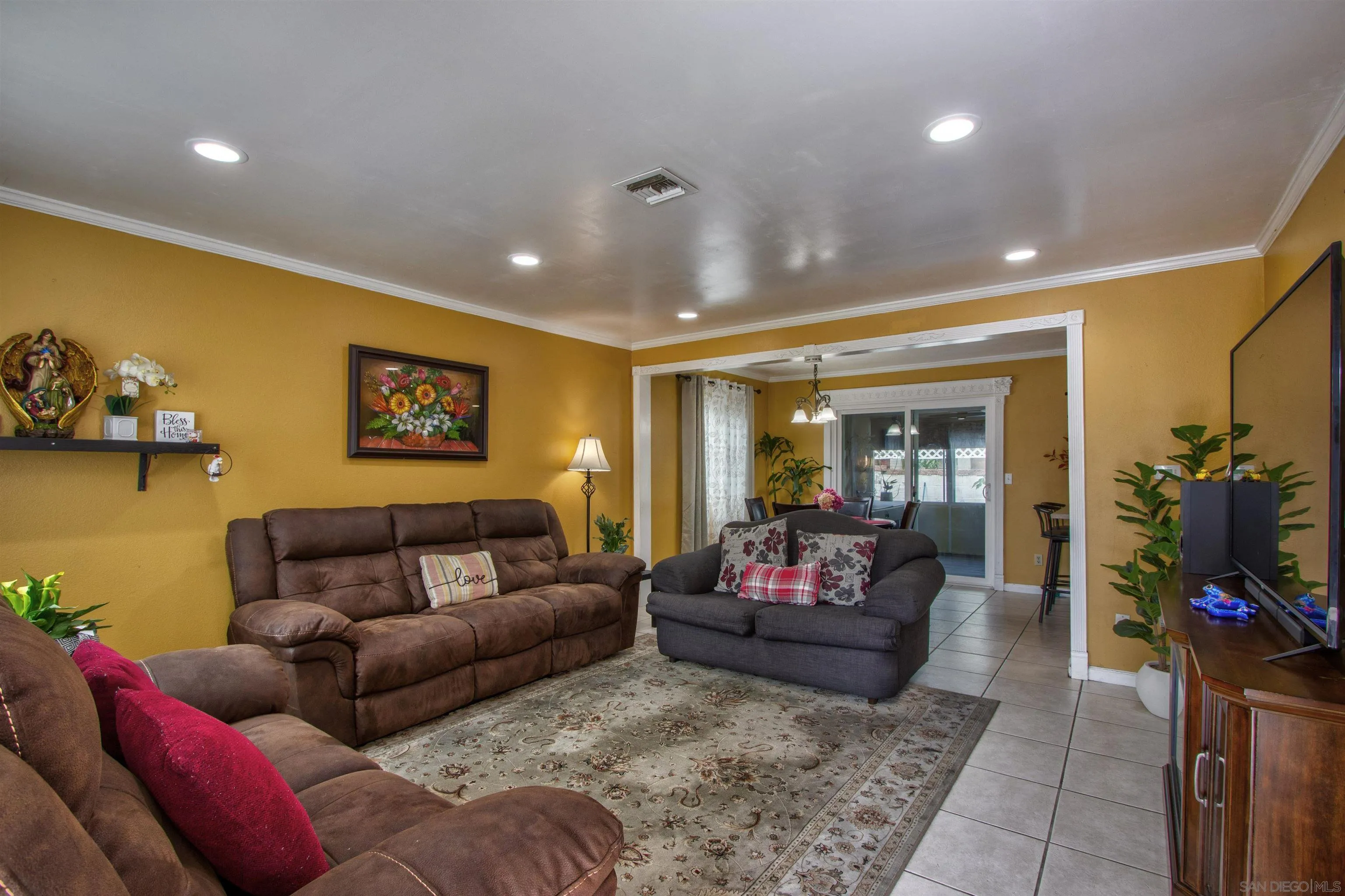 828 Hollister Unit A, San Diego, CA 92154 - Photo 3 of 25, San Diego, CA