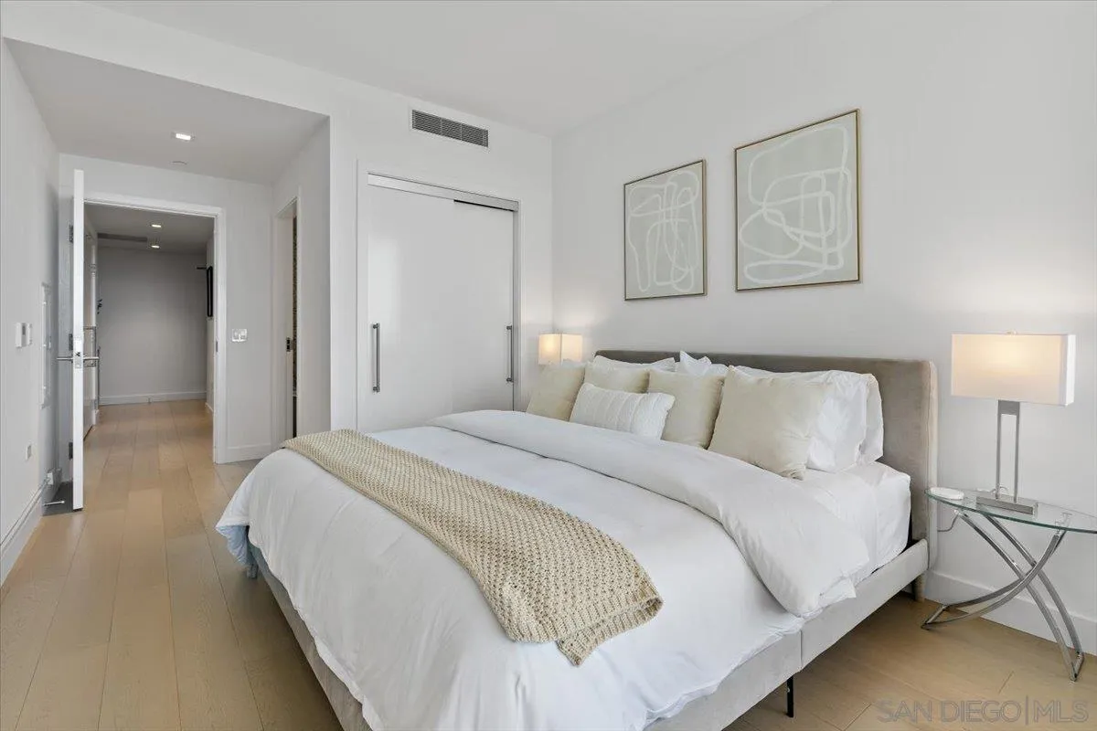 888 W E St Unit Unit 1001, San Diego, CA 92101 - Photo 3 of 75, San Diego, CA
