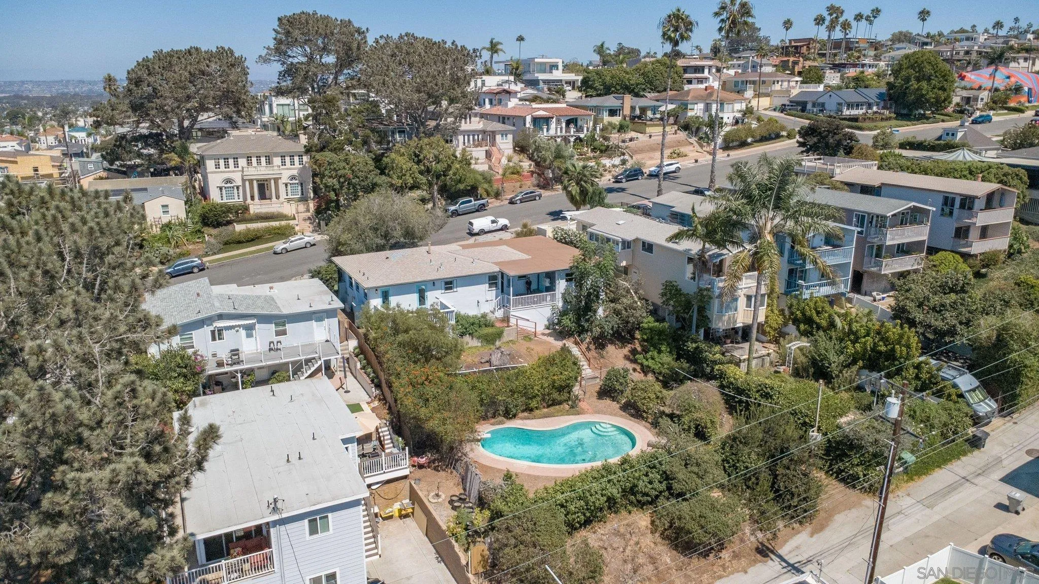 https://cdn.realtyfeed.com/cdn/127/260021976/1f1ca6707239e7c27a5763f3a464363a.webp