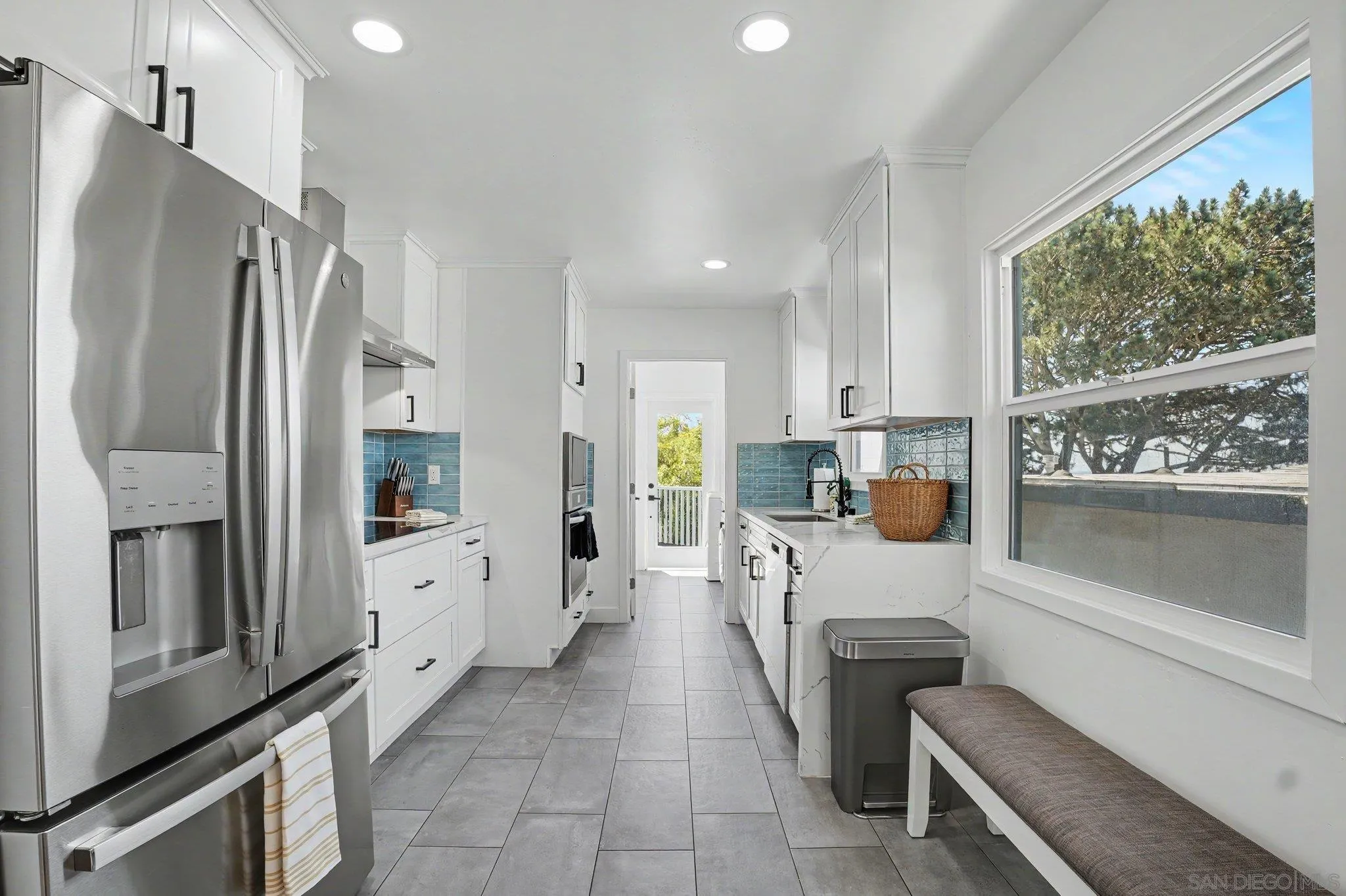 https://cdn.realtyfeed.com/cdn/127/260021976/80210af183144a511f1dc82e282a3102.webp