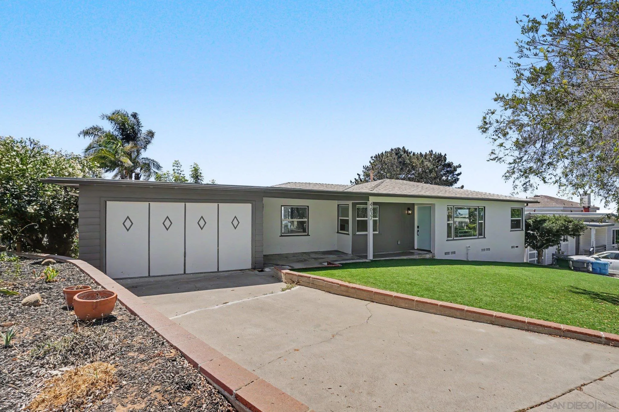 https://cdn.realtyfeed.com/cdn/127/260021976/870e119e44ba273024a68eef62f71165.webp