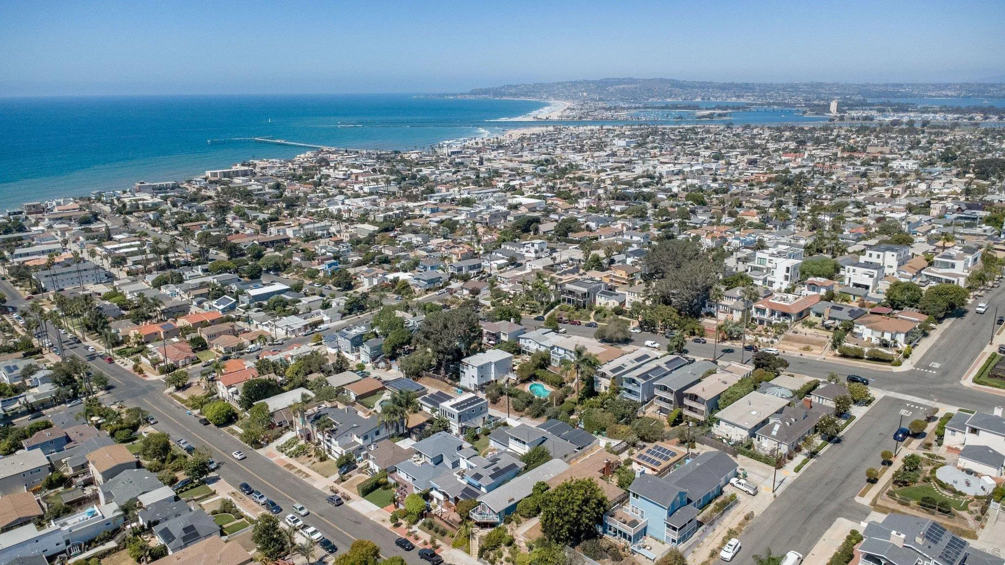 https://cdn.realtyfeed.com/cdn/127/260021976/b3df4b5e3c50a0c79eddbb5b3b9cb9b2.webp