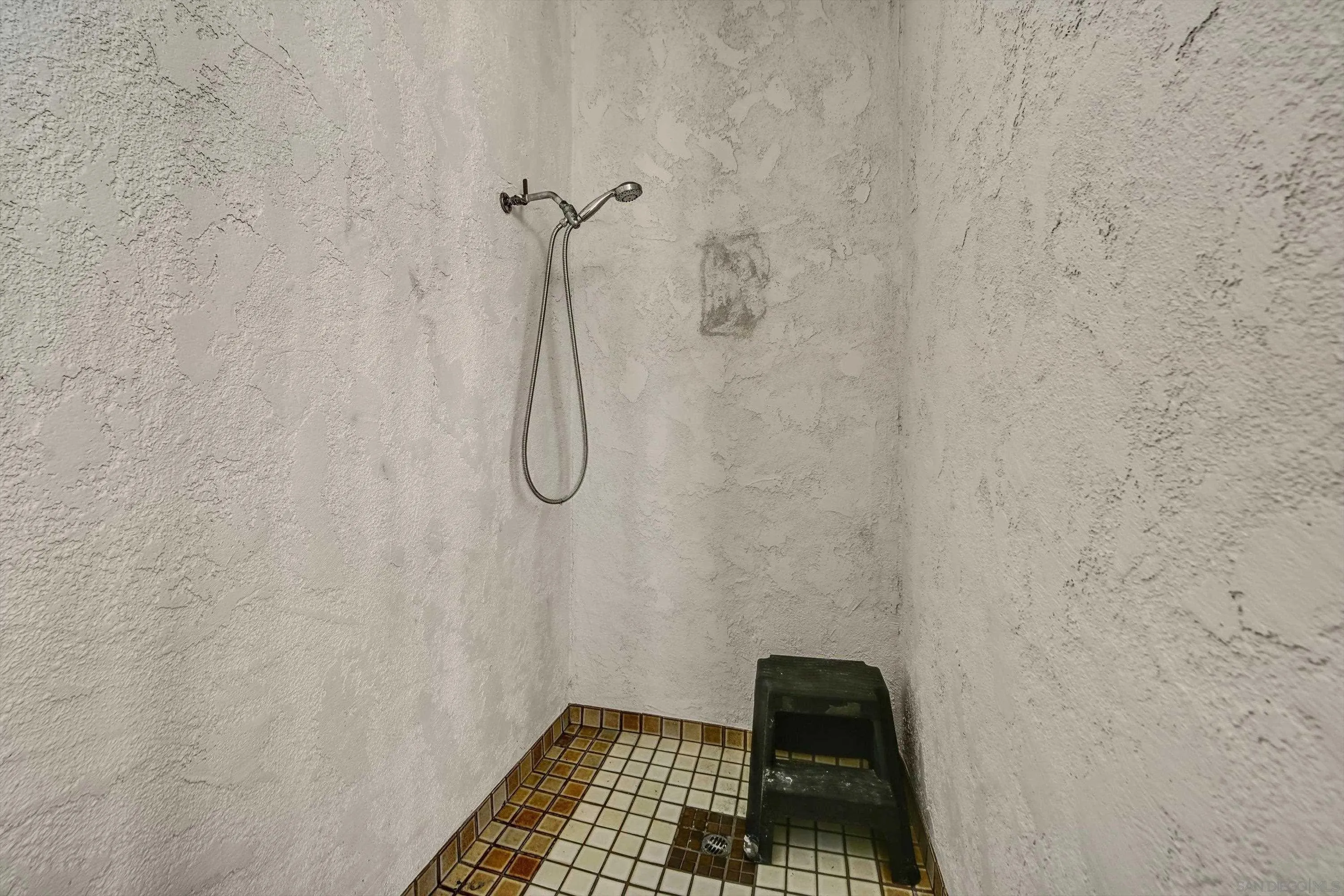 https://cdn.realtyfeed.com/cdn/127/260021980/43544feb737c8cb42730977ff62af5d3.webp