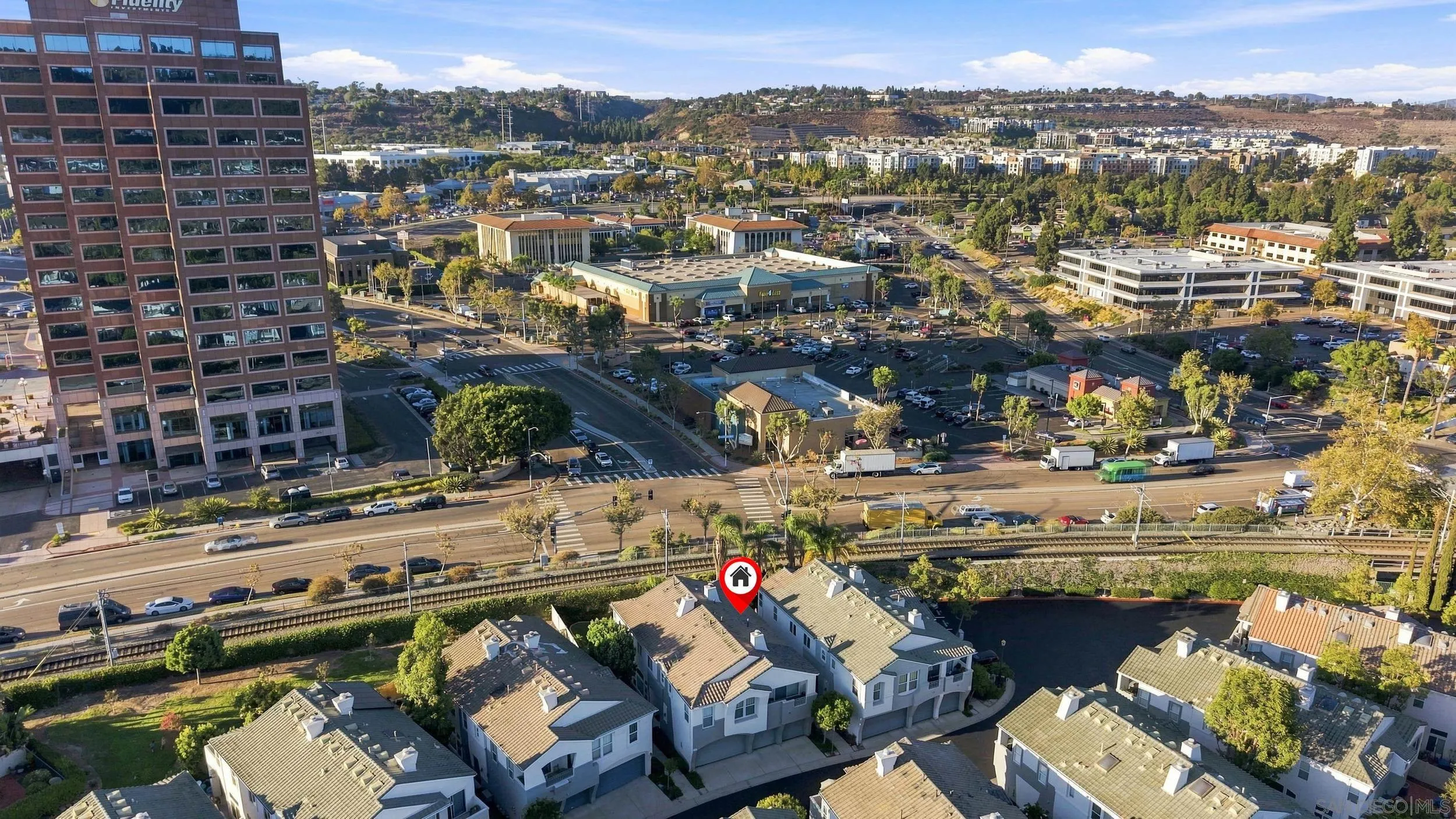 https://cdn.realtyfeed.com/cdn/127/260021981/a32b90178037f838c7966c2e83036027.webp
