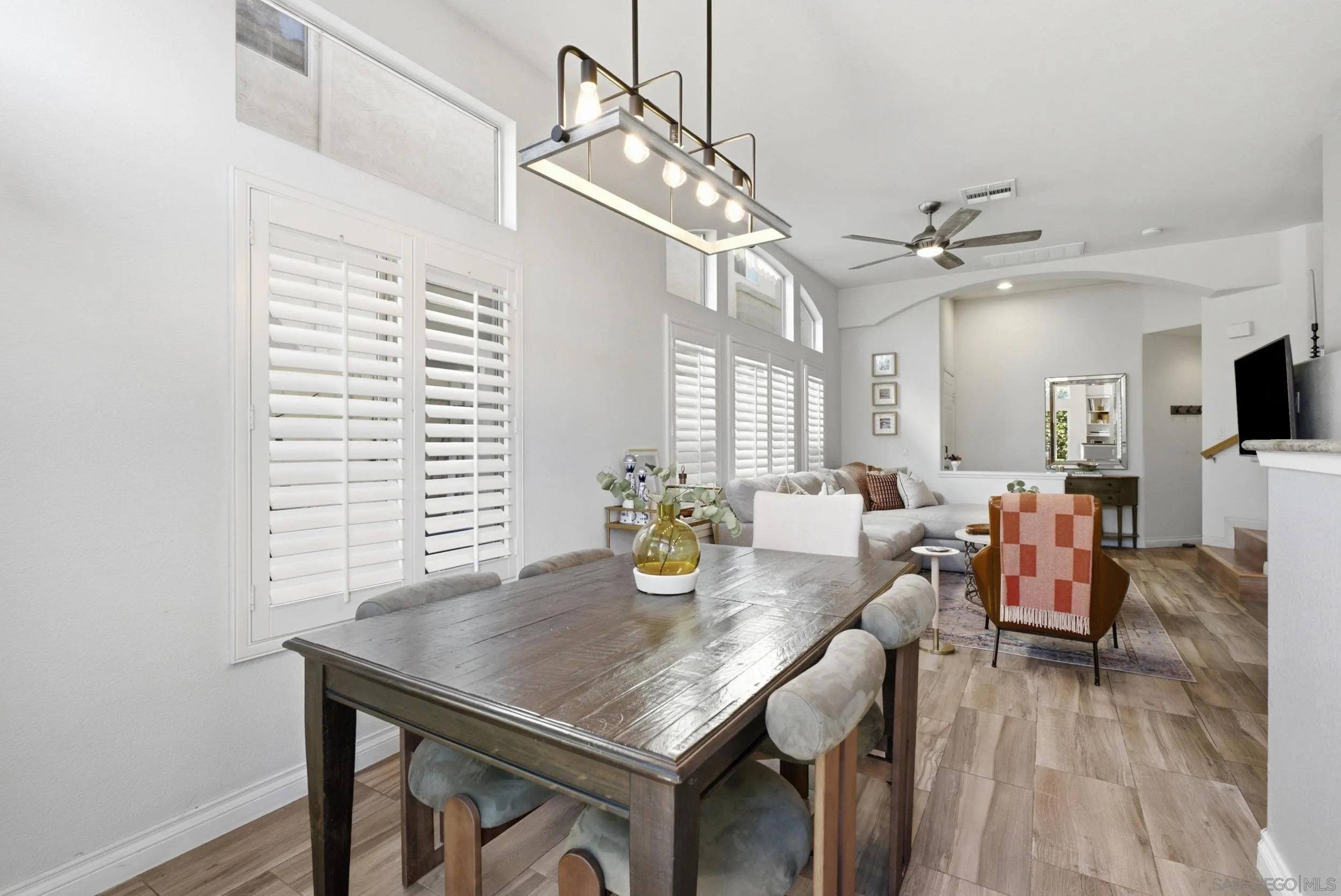 https://cdn.realtyfeed.com/cdn/127/260021981/e3cfa85289089509a05e5c95ae514100.webp