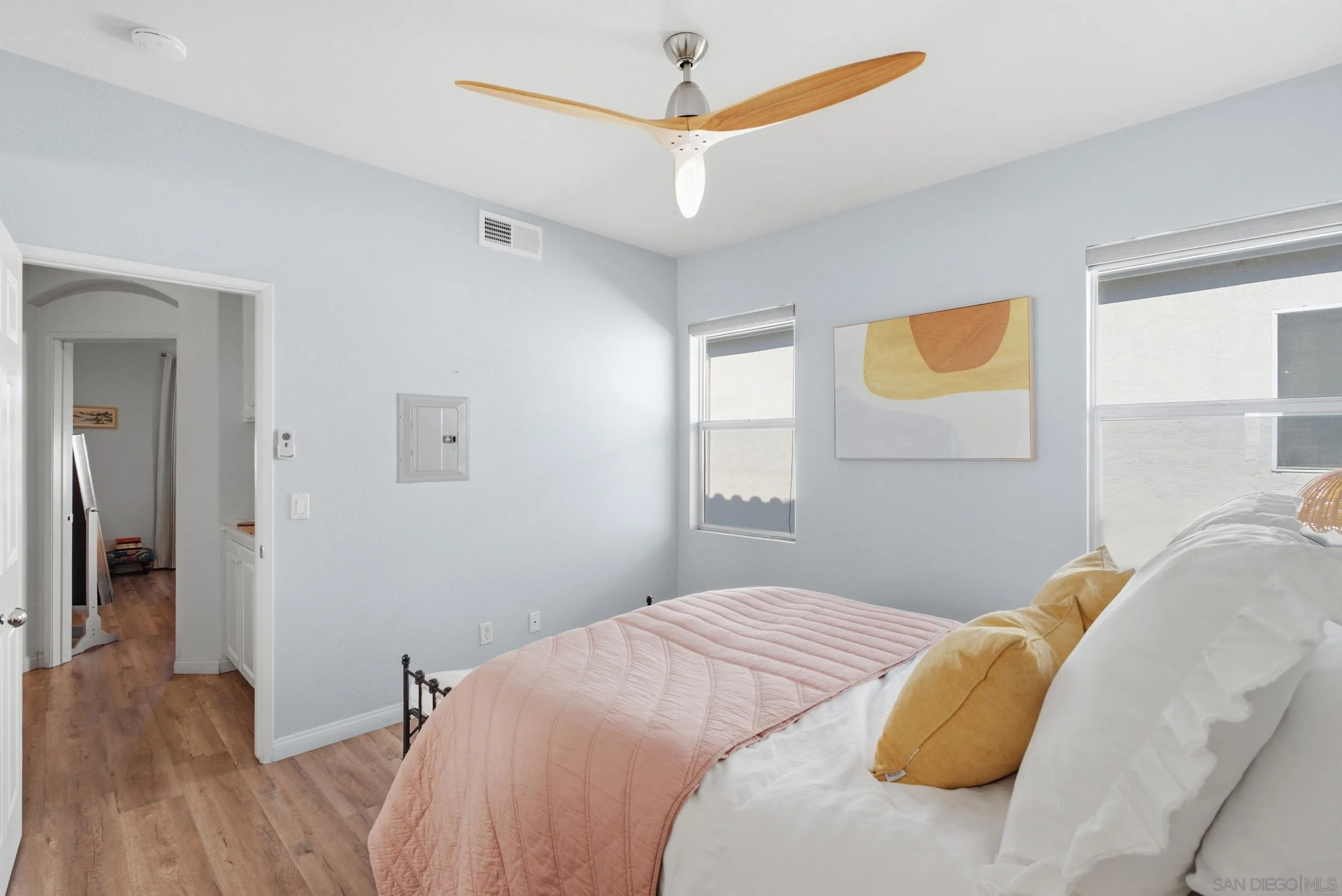 https://cdn.realtyfeed.com/cdn/127/260021981/f9643b6e479f3a450b4504299b93dd43.webp