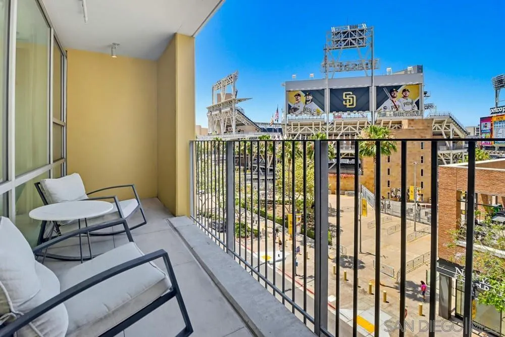 321 10th Unit 512, San Diego, CA 92101 - Photo 2 of 34, San Diego, CA