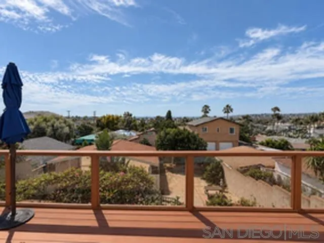 https://cdn.realtyfeed.com/cdn/127/260021984/e7ee94731bf6b625567a7d58d5c9513e.webp