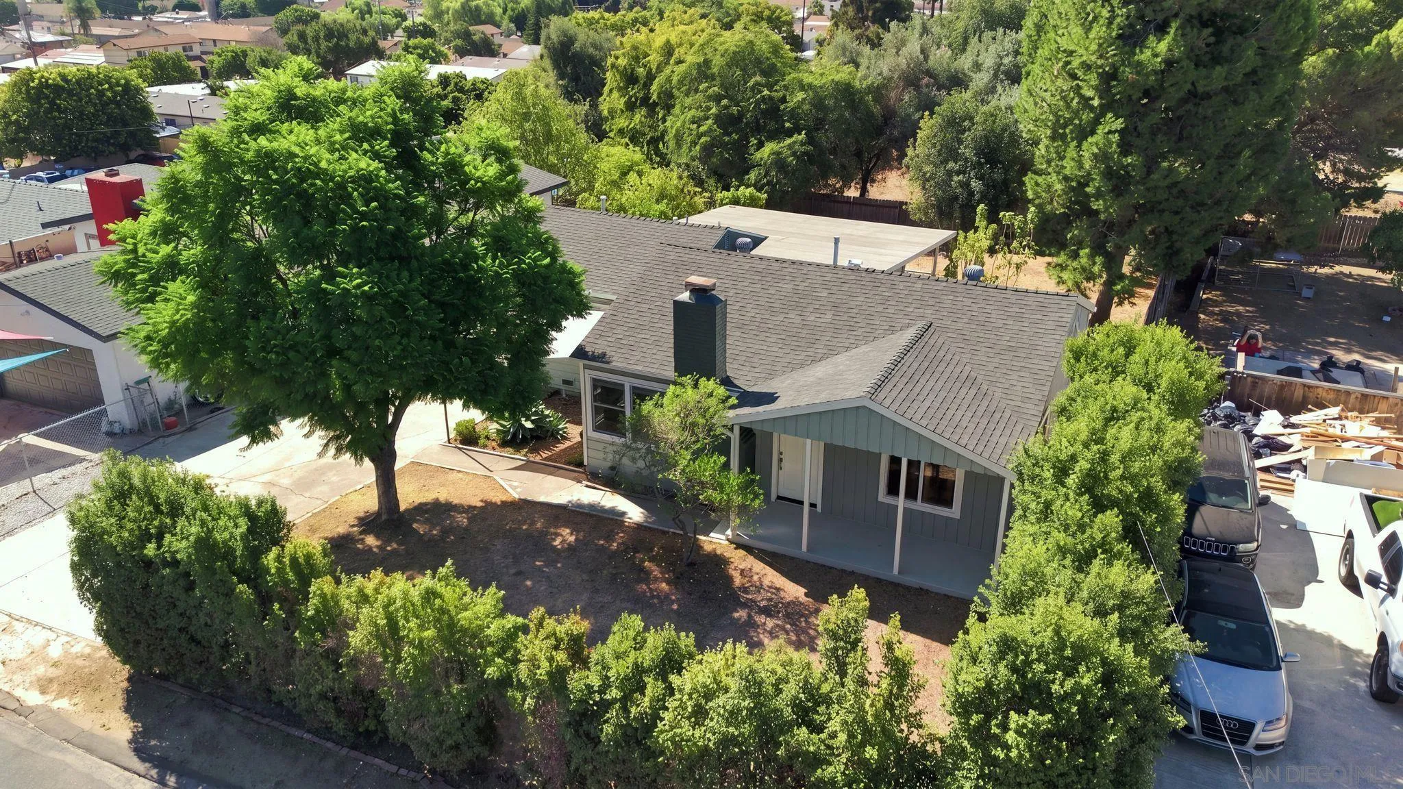 https://cdn.realtyfeed.com/cdn/127/260021994/94c6e32dbfd67b6452f9e4cf54a0b893.webp