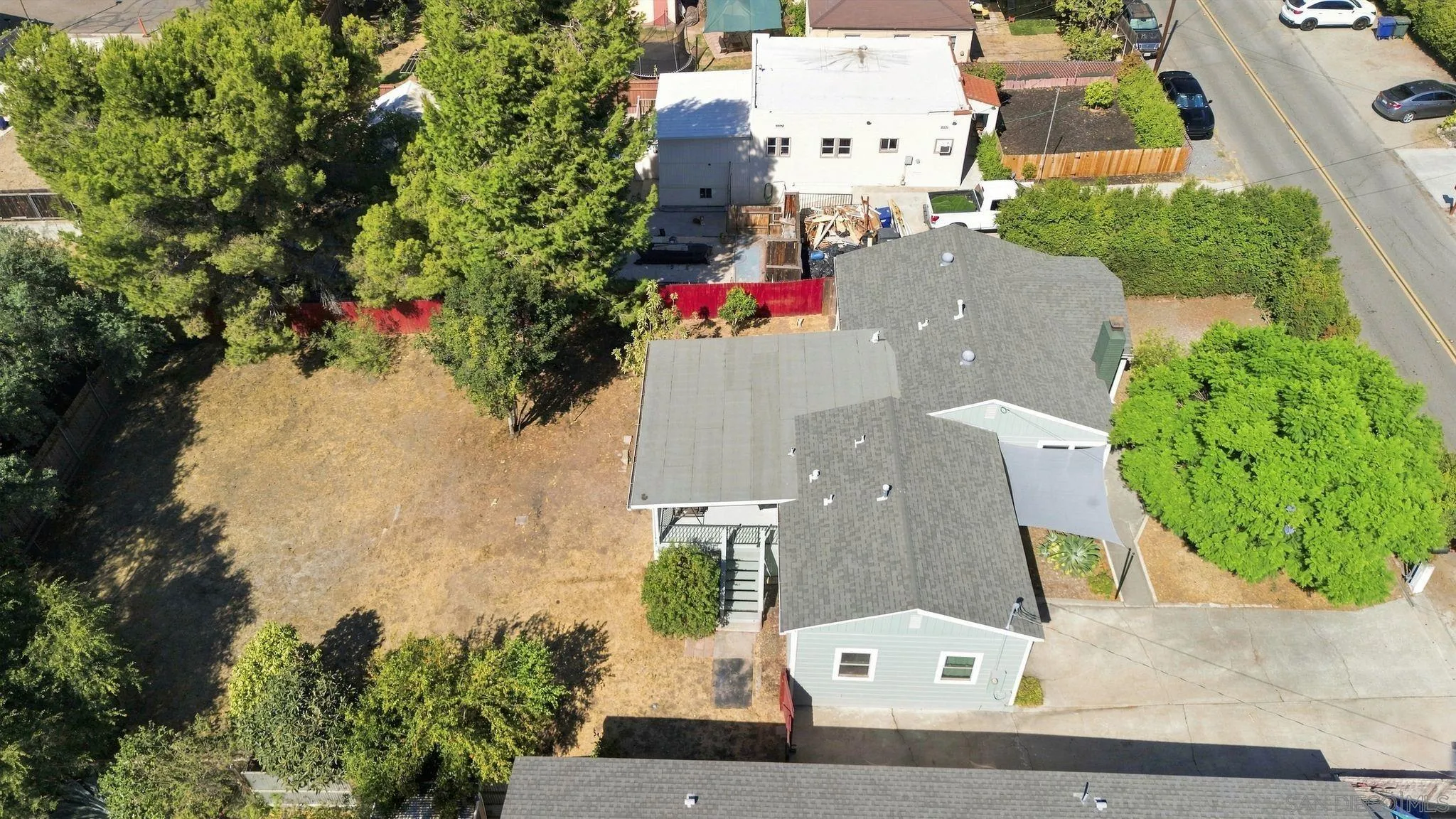 https://cdn.realtyfeed.com/cdn/127/260021994/c2c365d48b27ca437a03b2abb47a5b70.webp