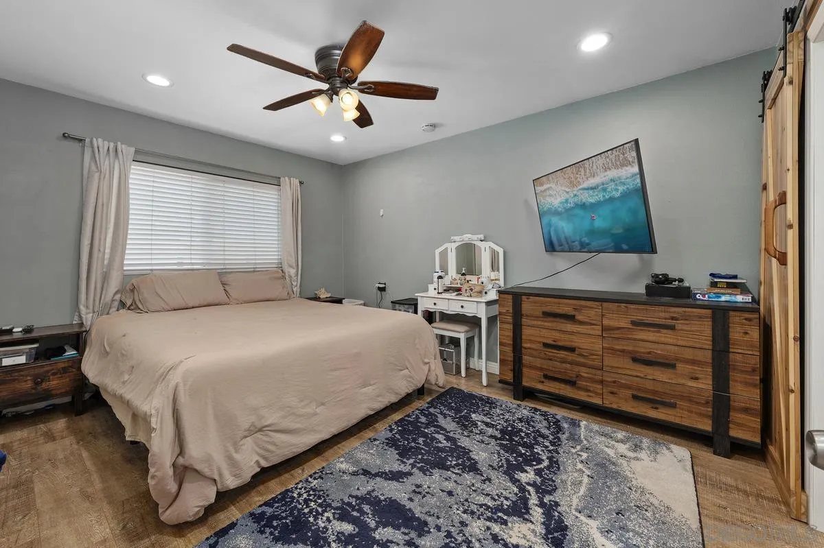 https://cdn.realtyfeed.com/cdn/127/260021996/19b04d8ec66dd9113cbfc65d4a39dbd9.webp