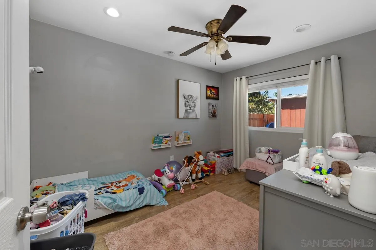https://cdn.realtyfeed.com/cdn/127/260021996/5a5fa65cfbea19c2ca5e7704dcd5e2f5.webp