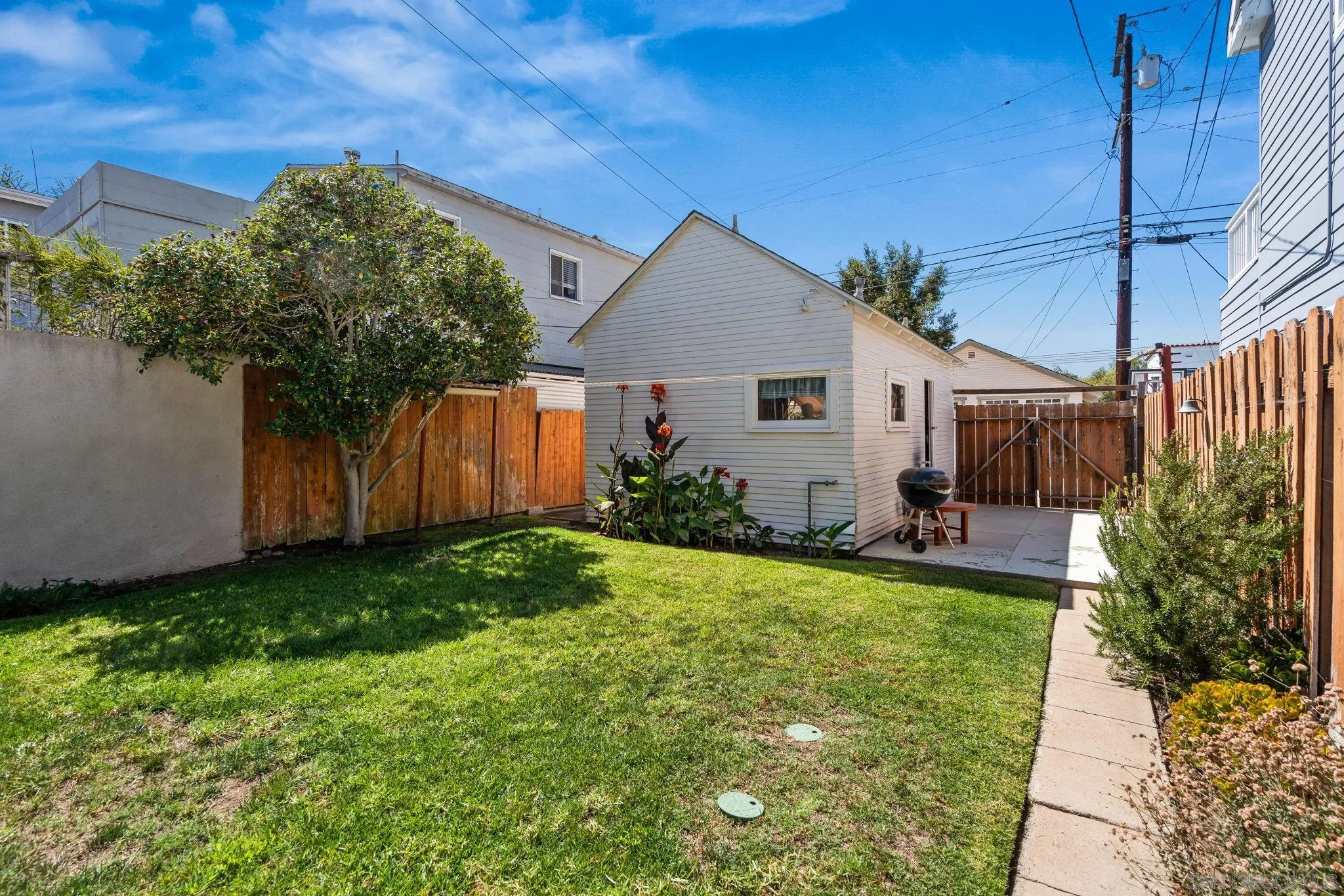 https://cdn.realtyfeed.com/cdn/127/260021999/39da62339c709b84daf21124396e2b6a.webp