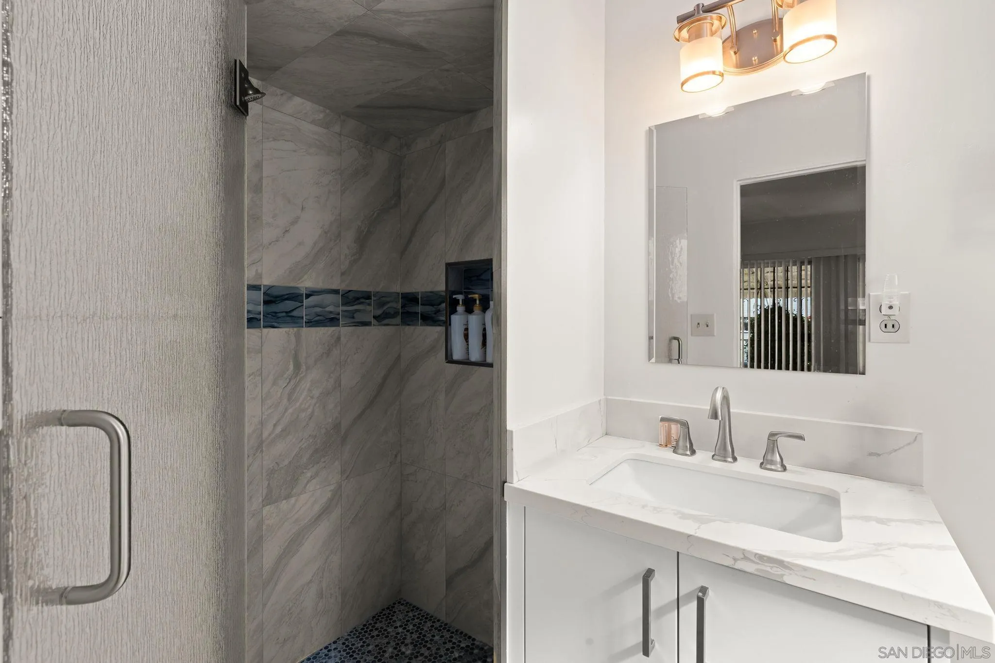 https://cdn.realtyfeed.com/cdn/127/260021999/694d8daa97dc6fac192c1e65a0c8e9d9.webp