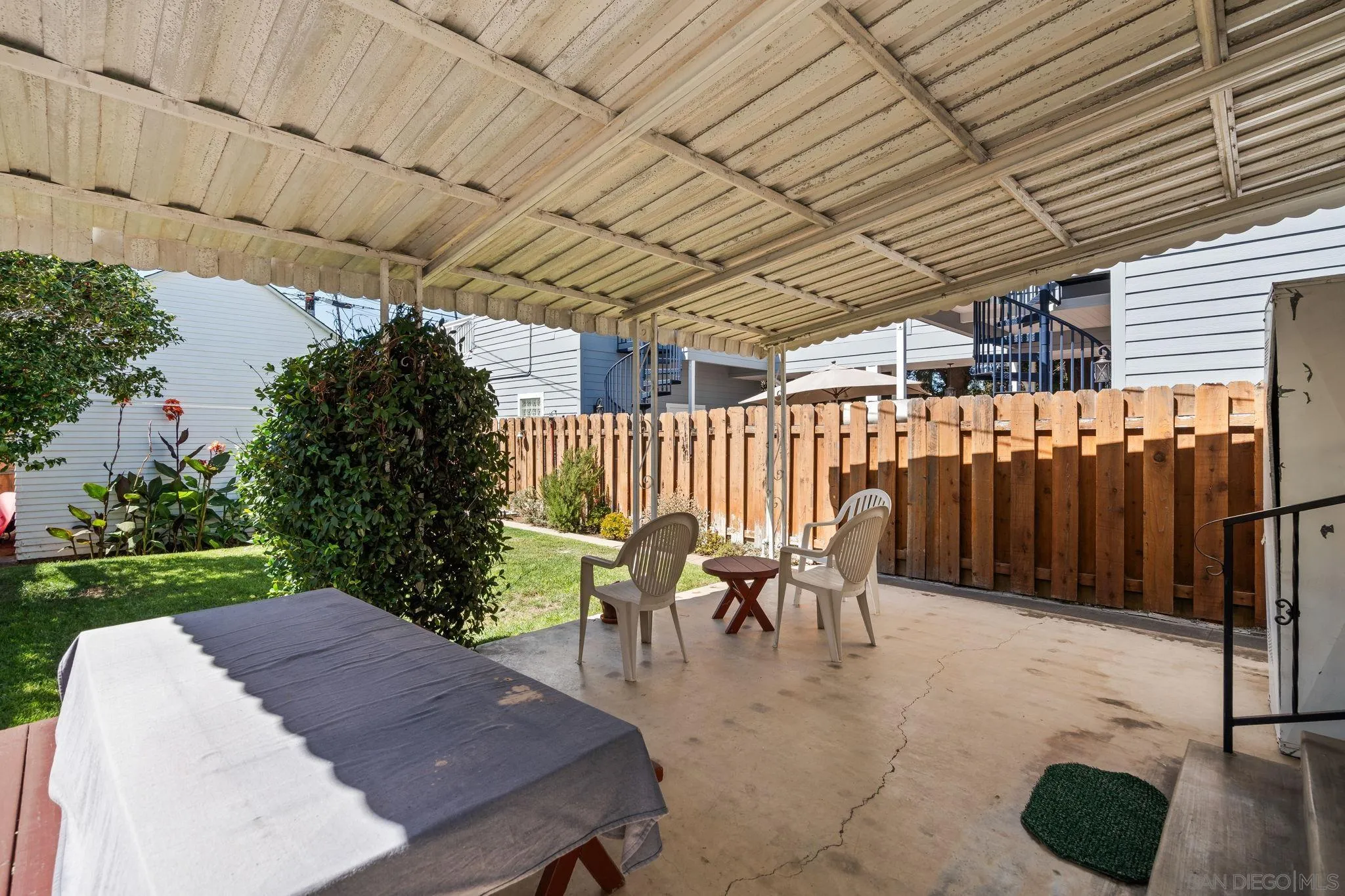 https://cdn.realtyfeed.com/cdn/127/260021999/97ca76dbb0058b424500ce853d89c31f.webp