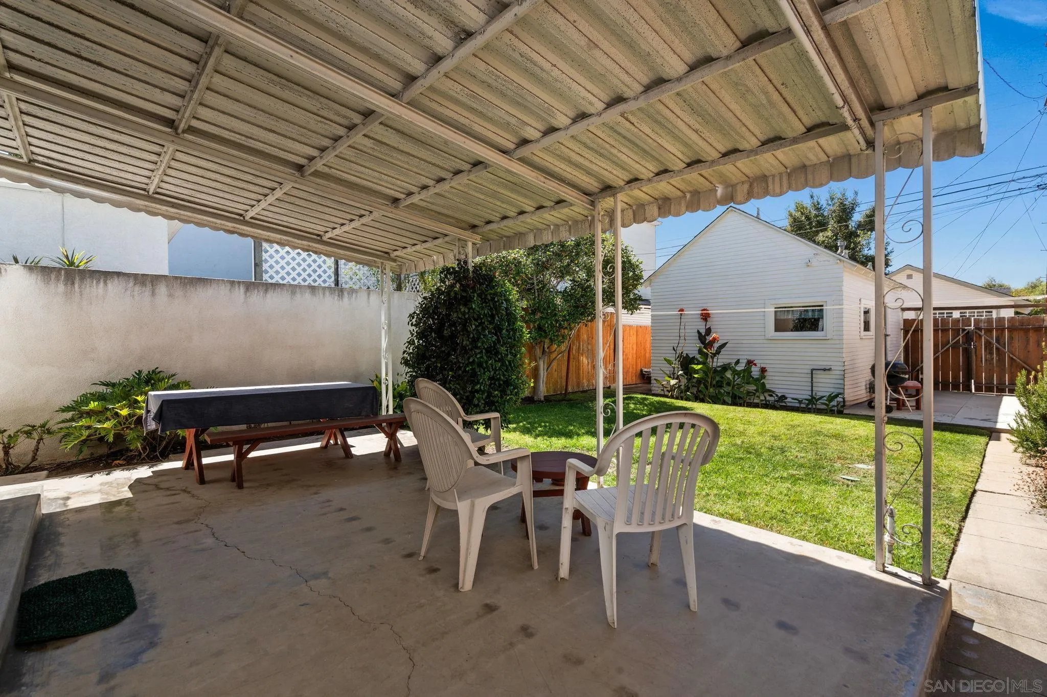 https://cdn.realtyfeed.com/cdn/127/260021999/a22696fb56a9fec2f28ef21f8bb28cf1.webp