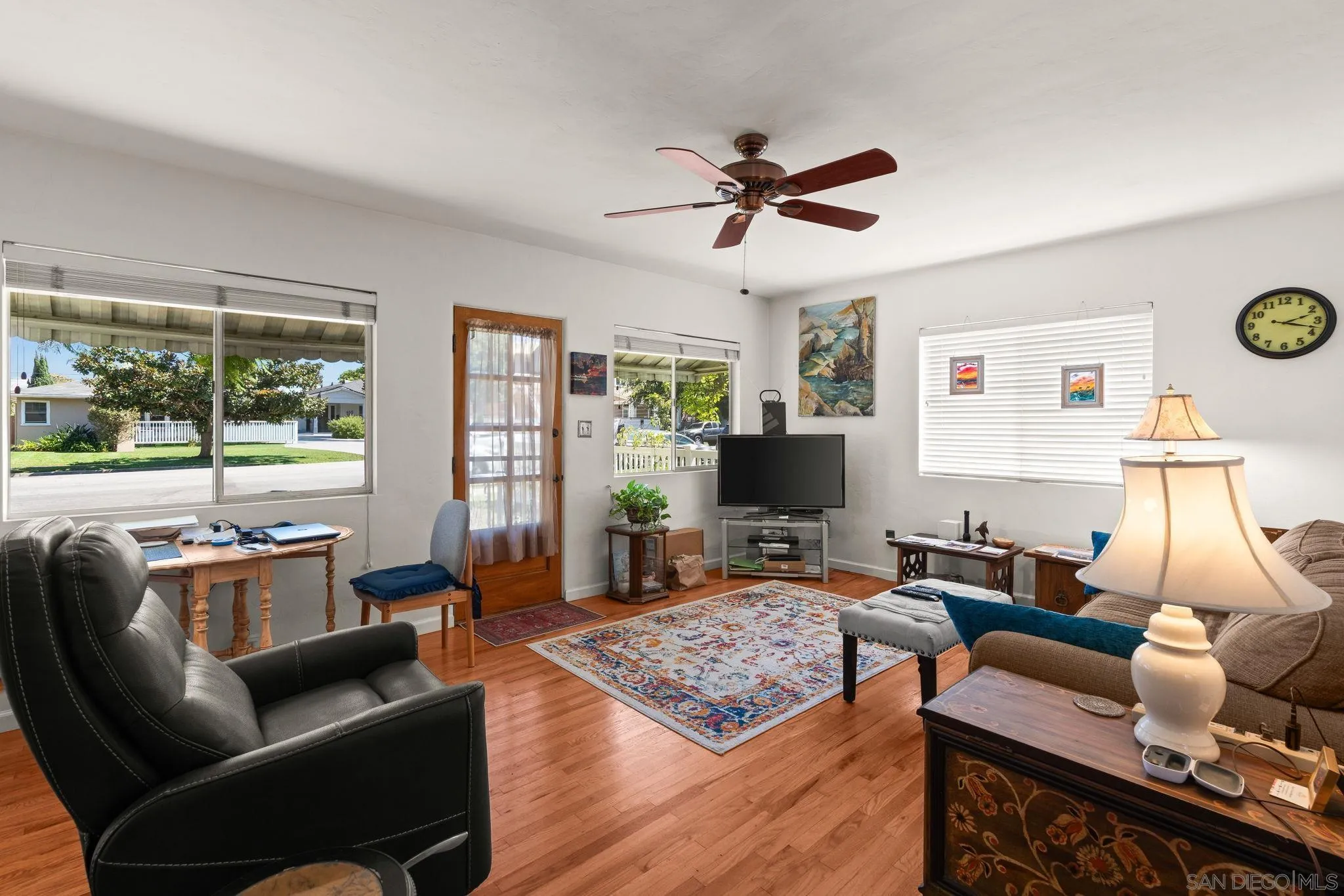 https://cdn.realtyfeed.com/cdn/127/260021999/d906de465e1b52750ec73bf39377baac.webp