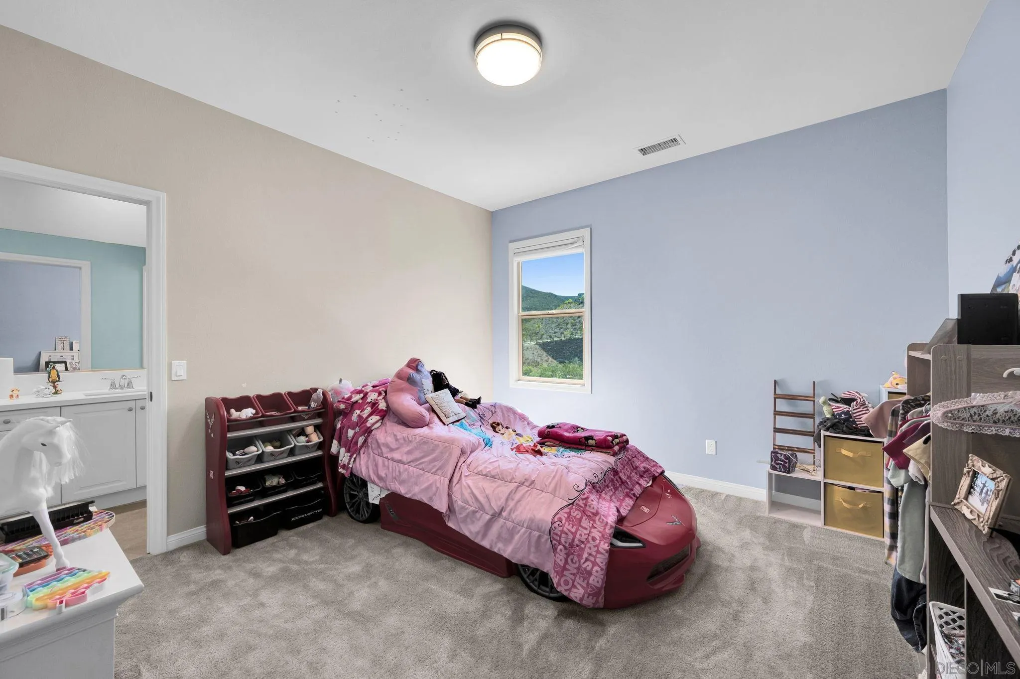 https://cdn.realtyfeed.com/cdn/127/260022003/06ad595fe7168fdd651d5dae2a2f0922.webp