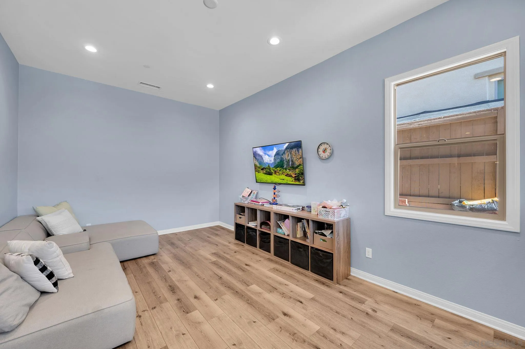 https://cdn.realtyfeed.com/cdn/127/260022003/5b32d2803d3b8a505a313e22797d05bc.webp