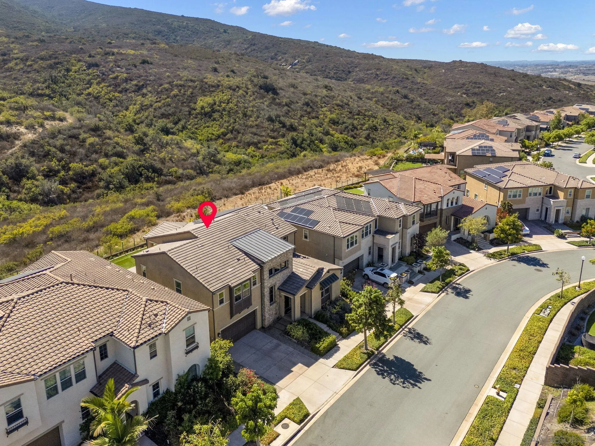 https://cdn.realtyfeed.com/cdn/127/260022003/6b3111b491a8956d7e99c7d099d352e4.webp