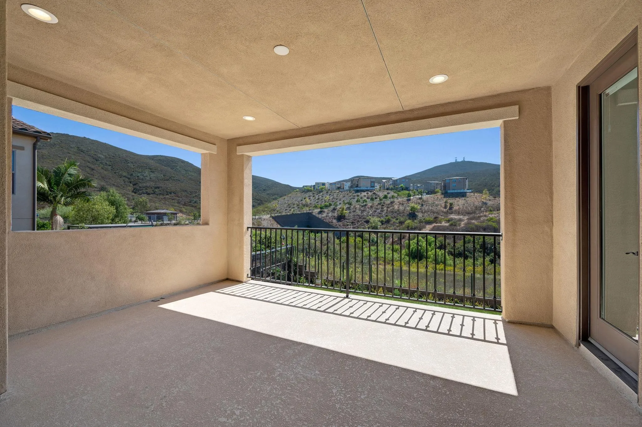 https://cdn.realtyfeed.com/cdn/127/260022003/ad68dc3b9380ed360d8755307e8e2d51.webp