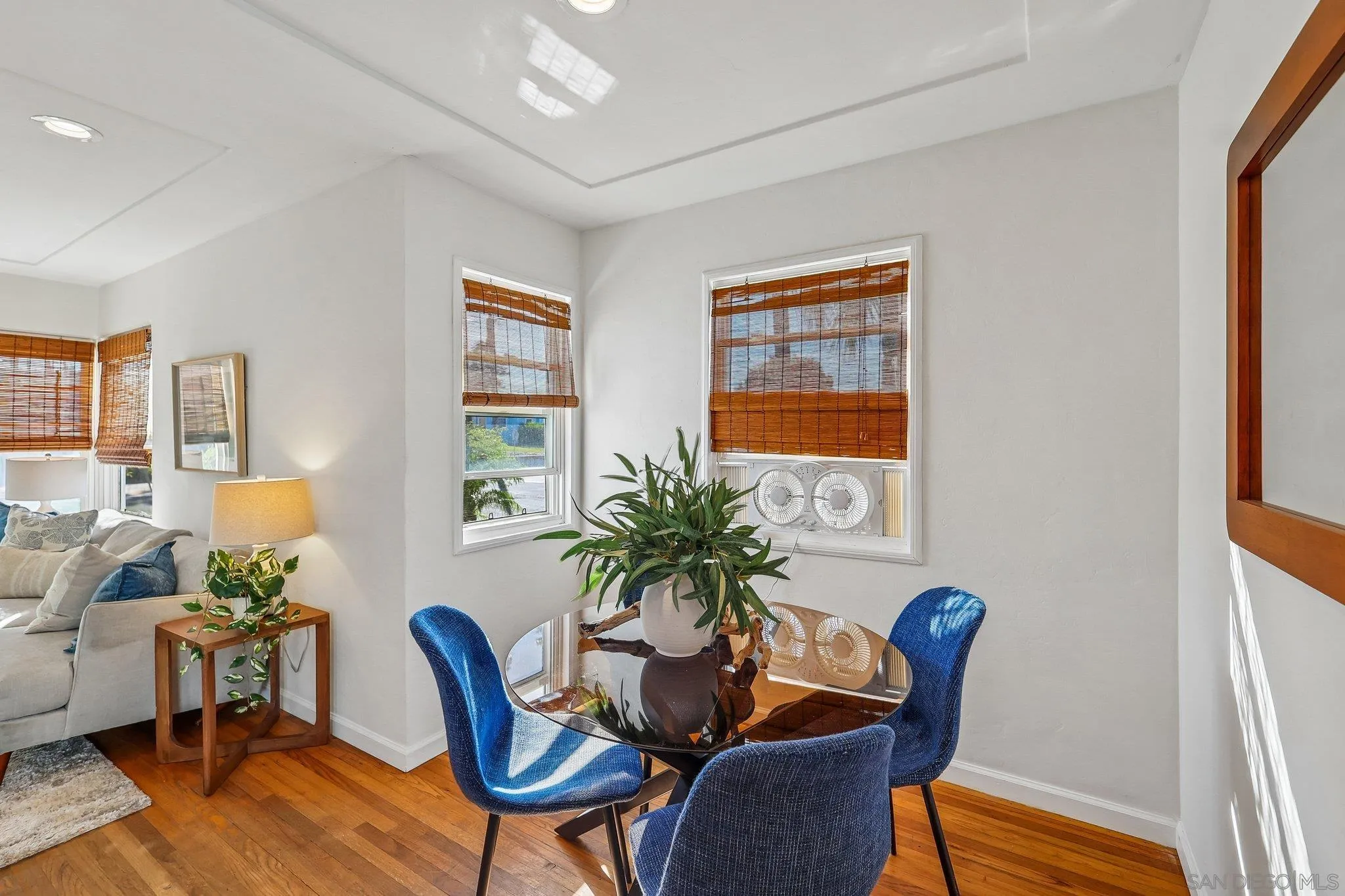 https://cdn.realtyfeed.com/cdn/127/260022010/927c2e99a943c7ac3dcdf0c32131e77a.webp