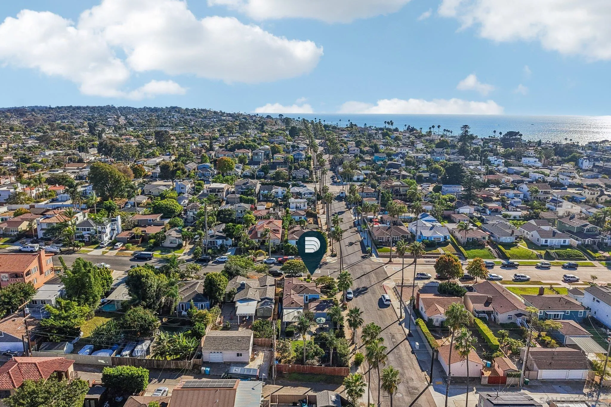 https://cdn.realtyfeed.com/cdn/127/260022010/a8466abad6270fdfd0b55024ce95e632.webp