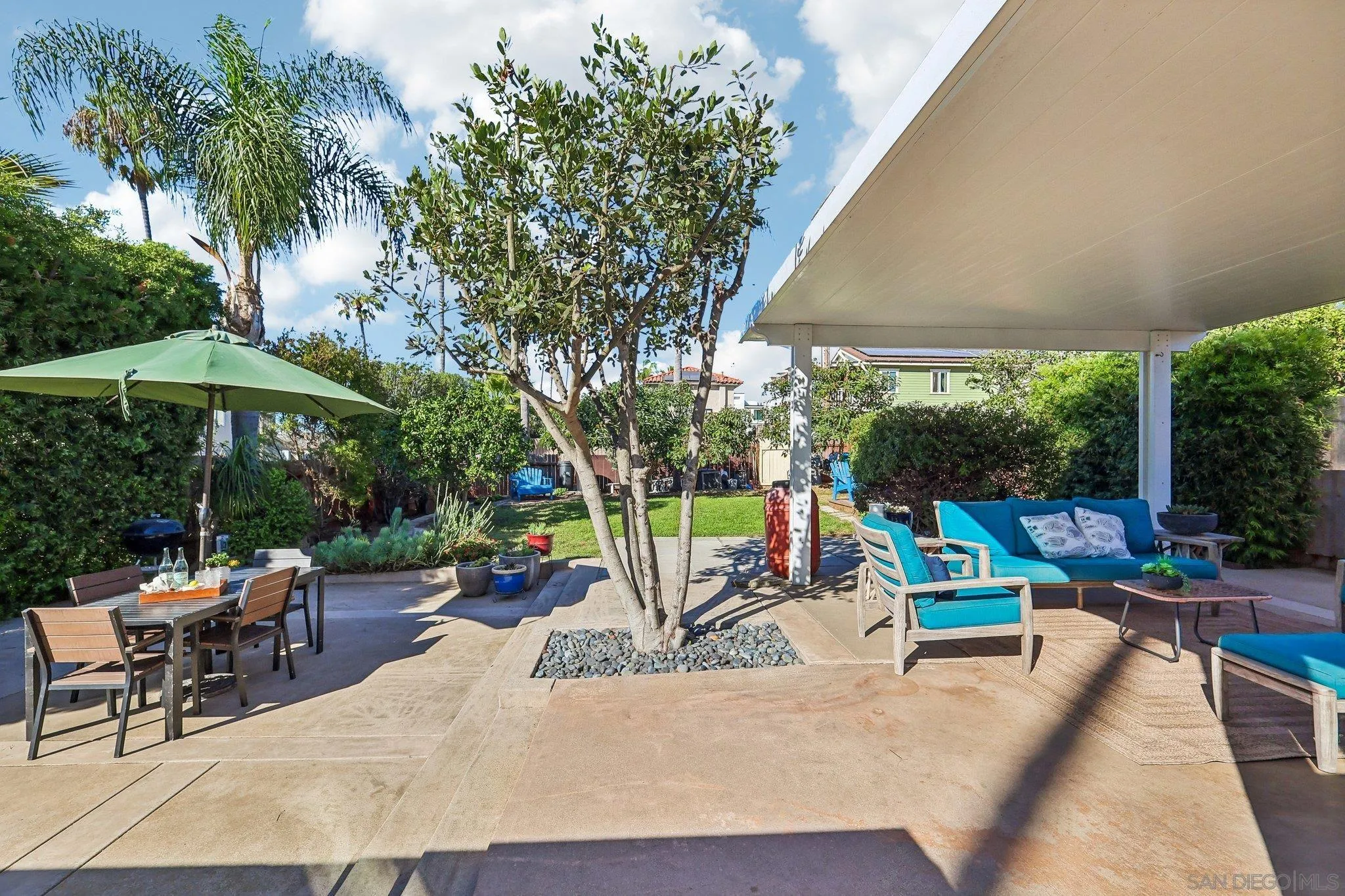 https://cdn.realtyfeed.com/cdn/127/260022010/d39e1207f05855f9f908e9e7d2ce4e48.webp