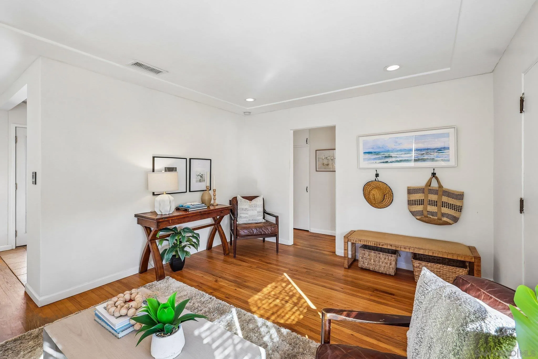 https://cdn.realtyfeed.com/cdn/127/260022010/e1f8576fd6fab0a48632ab7a85bd59c9.webp
