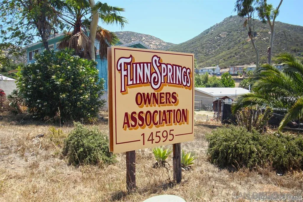 https://cdn.realtyfeed.com/cdn/127/260022012/01204ba238e0155ac8131e08cf27ad53.webp