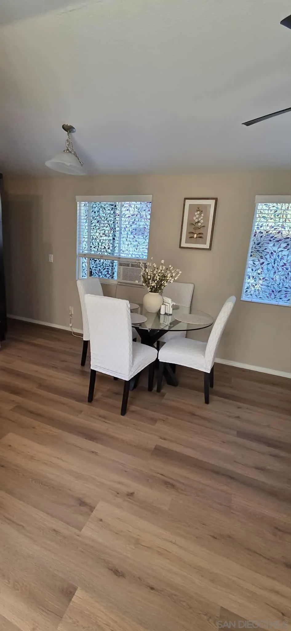 https://cdn.realtyfeed.com/cdn/127/260022012/55379d827dbd9dac7060fc17509300b1.webp