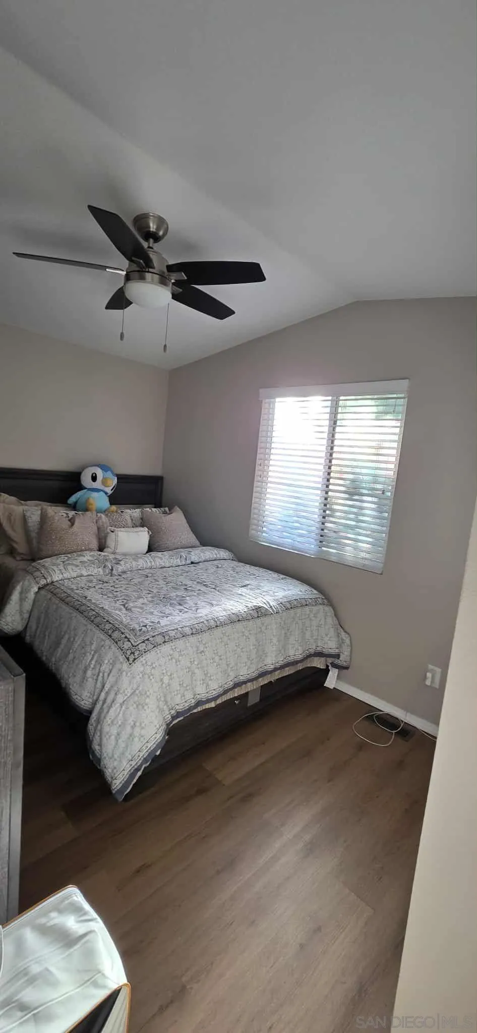 https://cdn.realtyfeed.com/cdn/127/260022012/5cfc6a7b74bd61bc1593316efc3ac892.webp