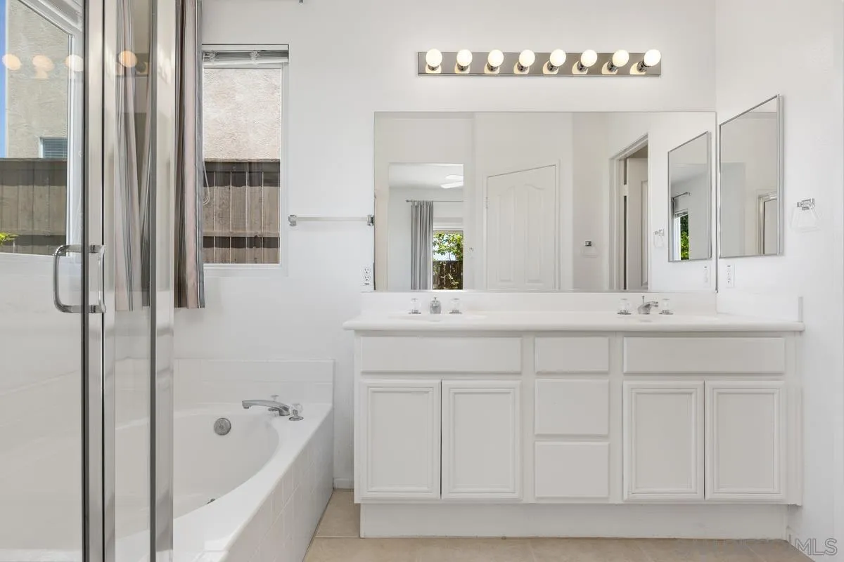 https://cdn.realtyfeed.com/cdn/127/260022015/391494ecd6d356b24ba1e02a9565eb6b.webp