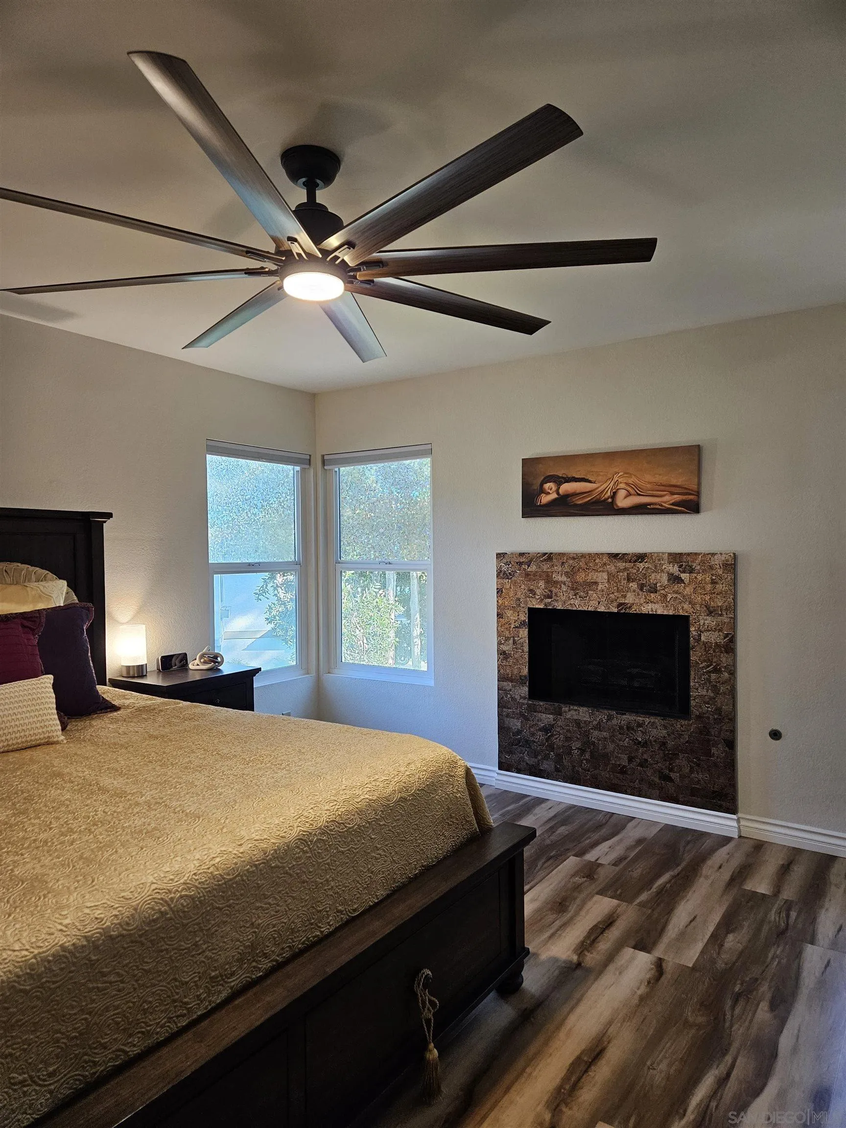 https://cdn.realtyfeed.com/cdn/127/260022019/3e30d282a4f954d967a5addfed926f61.webp