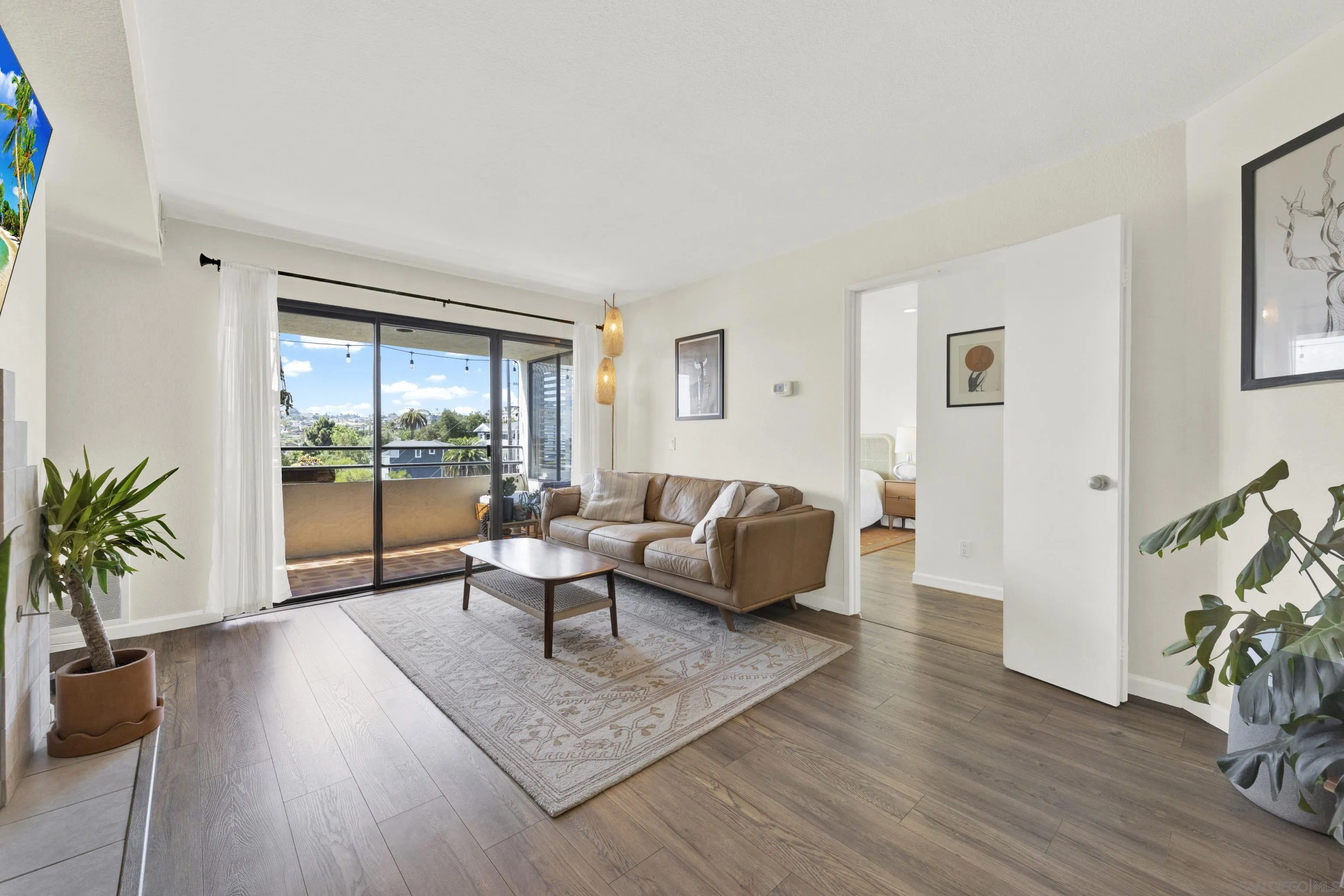 https://cdn.realtyfeed.com/cdn/127/260022021/55839370d21c737030bf4f8051739a51.webp