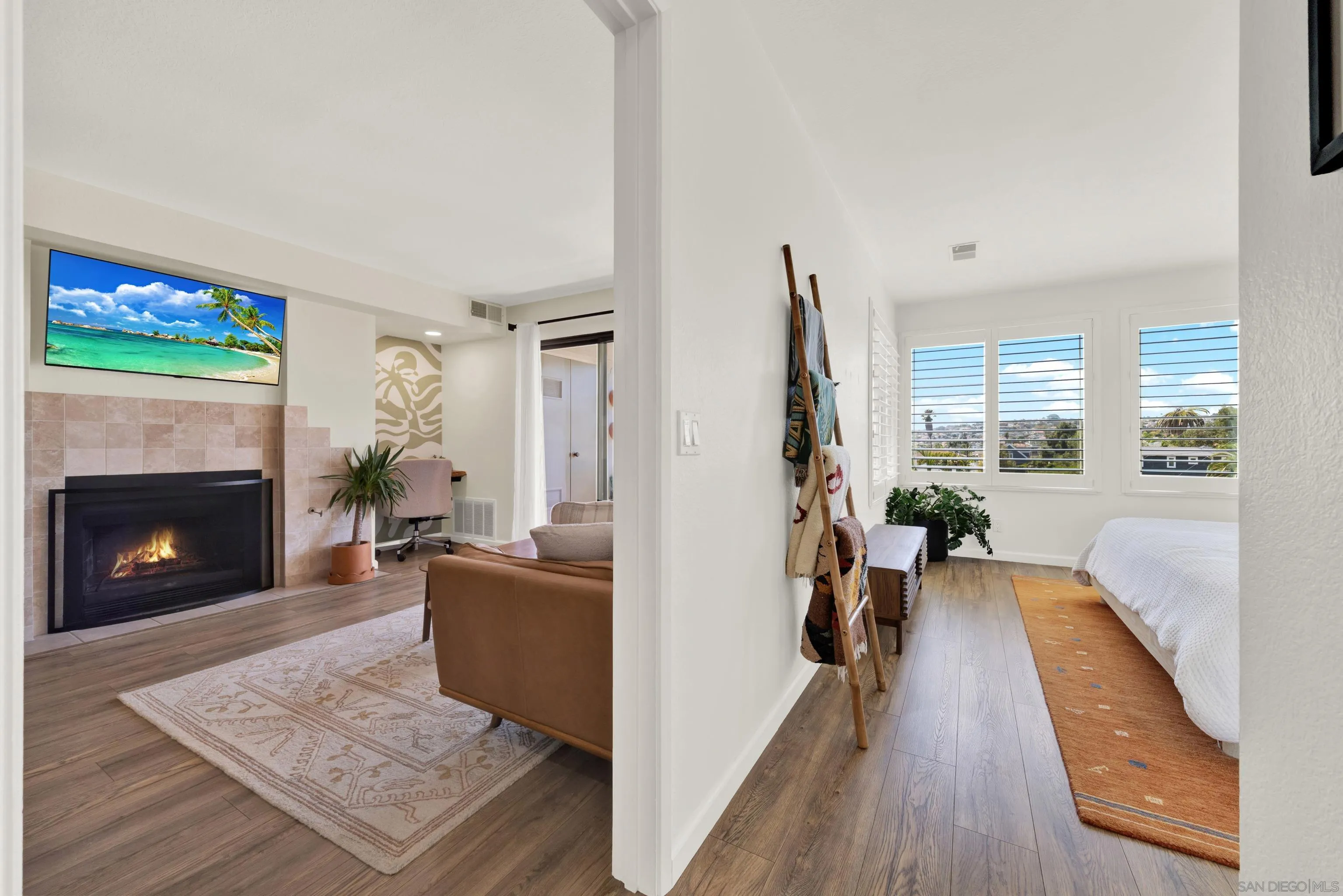 https://cdn.realtyfeed.com/cdn/127/260022021/60c8005b9726dce21bf6357125c81ebf.webp