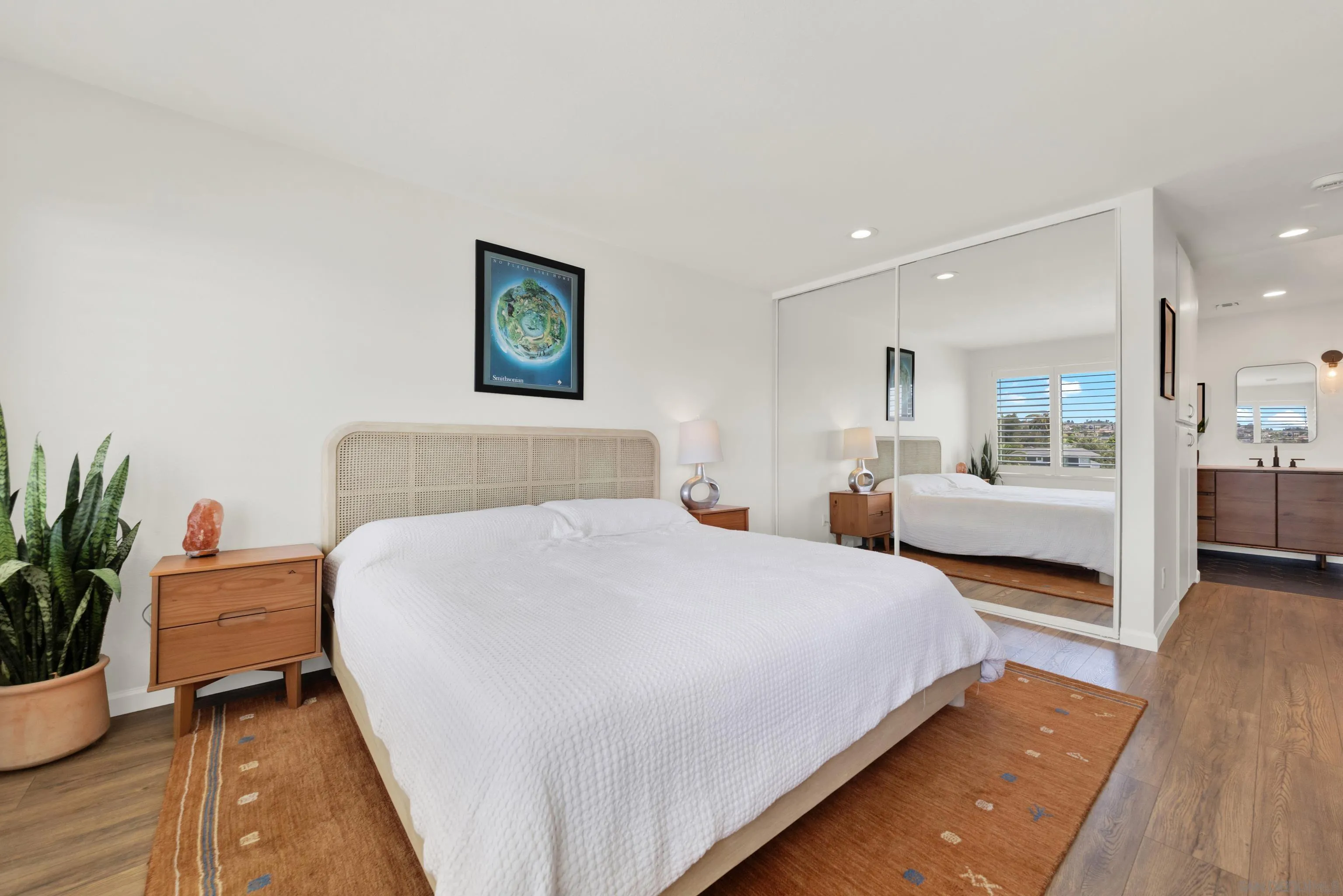 https://cdn.realtyfeed.com/cdn/127/260022021/904db6b7d43dc96d3640b636eddfe929.webp