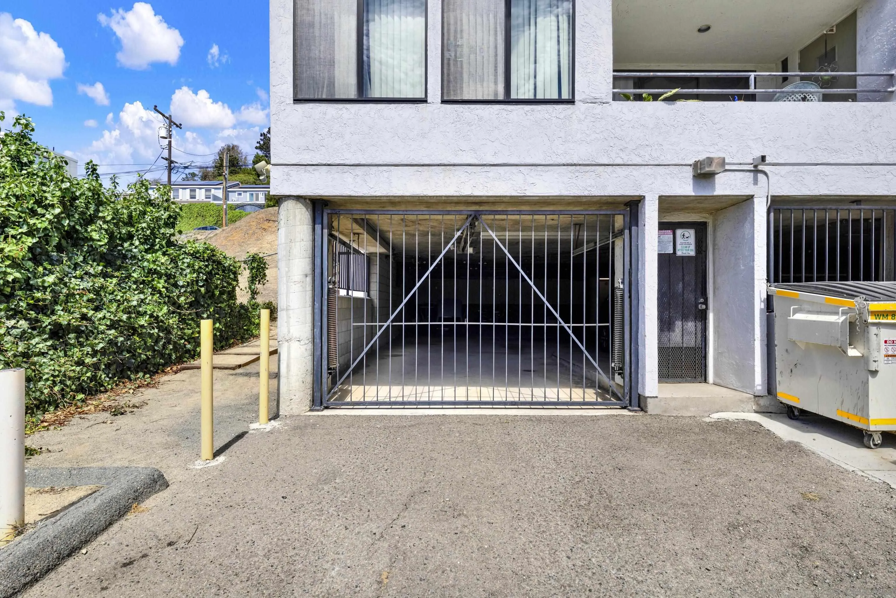 https://cdn.realtyfeed.com/cdn/127/260022021/edf3b484adf07089f48074aa5f423608.webp