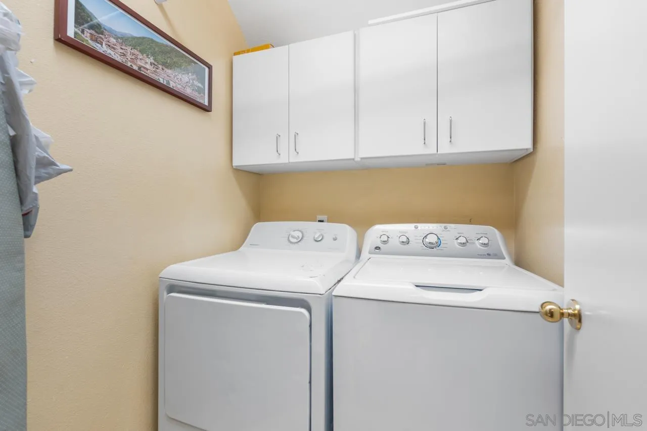 https://cdn.realtyfeed.com/cdn/127/260022028/73fccac003920c00c49f58c27b6de6c9.webp