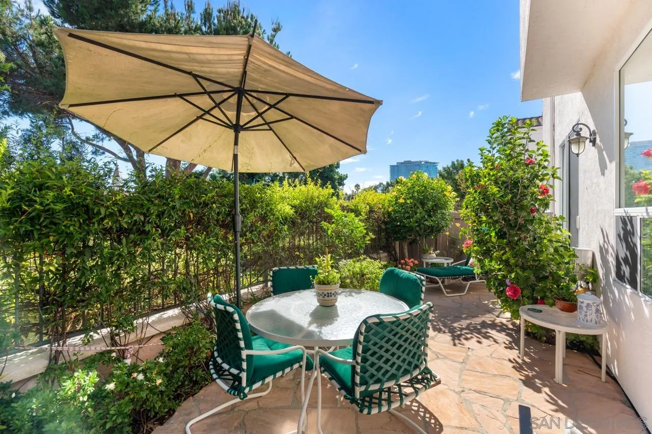5586 Renaissance Unit 3, San Diego, CA 92122 - Main photo, San Diego, CA