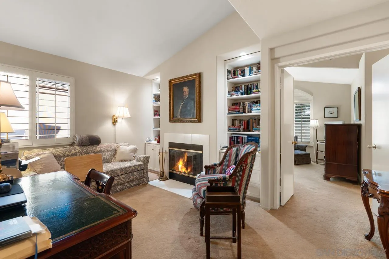 https://cdn.realtyfeed.com/cdn/127/260022028/dc27387a1b4ffd4e6e843619493c94a7.webp
