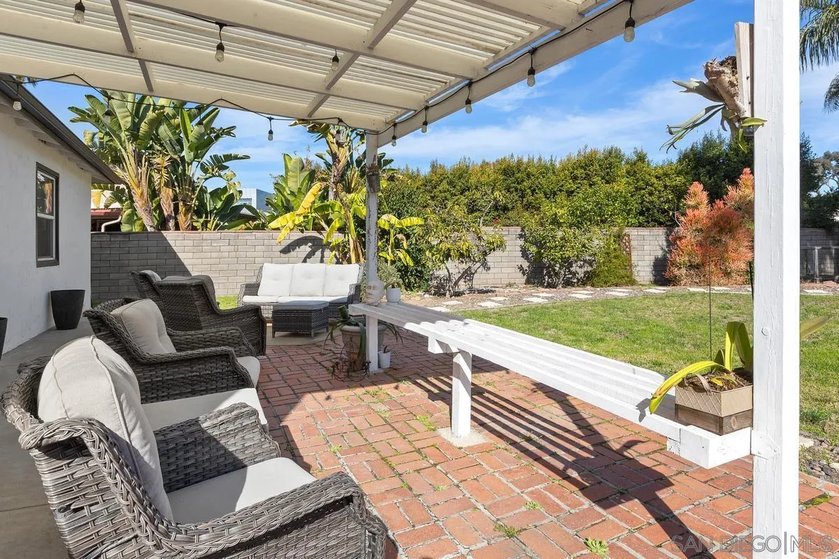 https://cdn.realtyfeed.com/cdn/127/260022030/5cbb68ff079e6d3519063d91a4467cf7.webp
