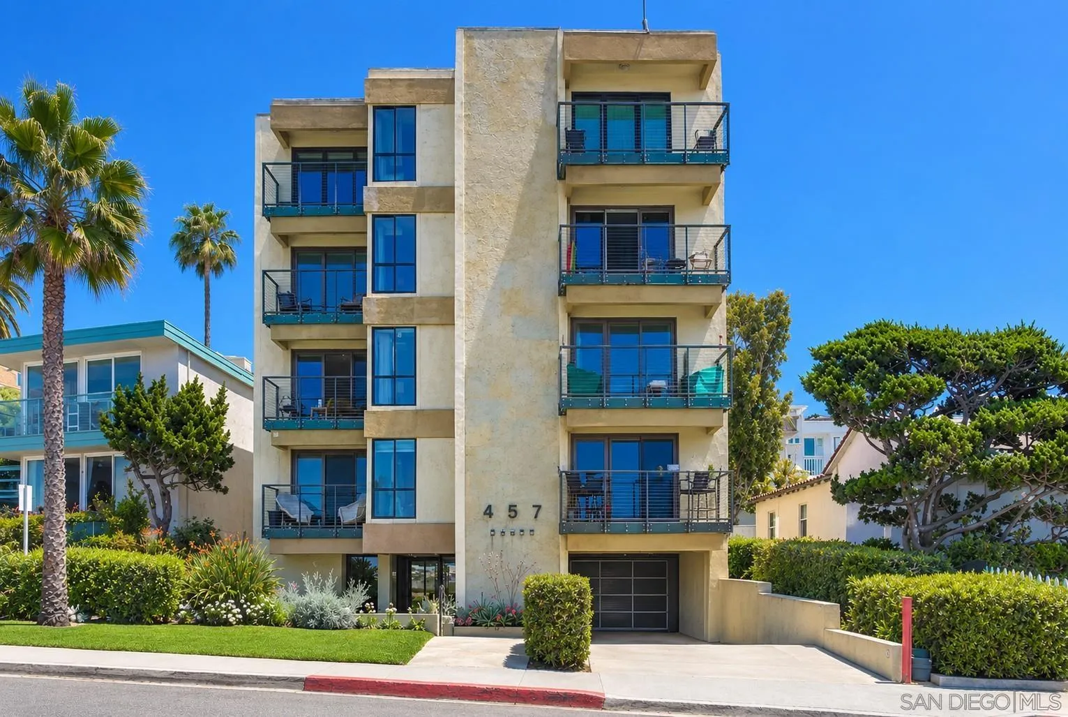 457 Coast Unit 302