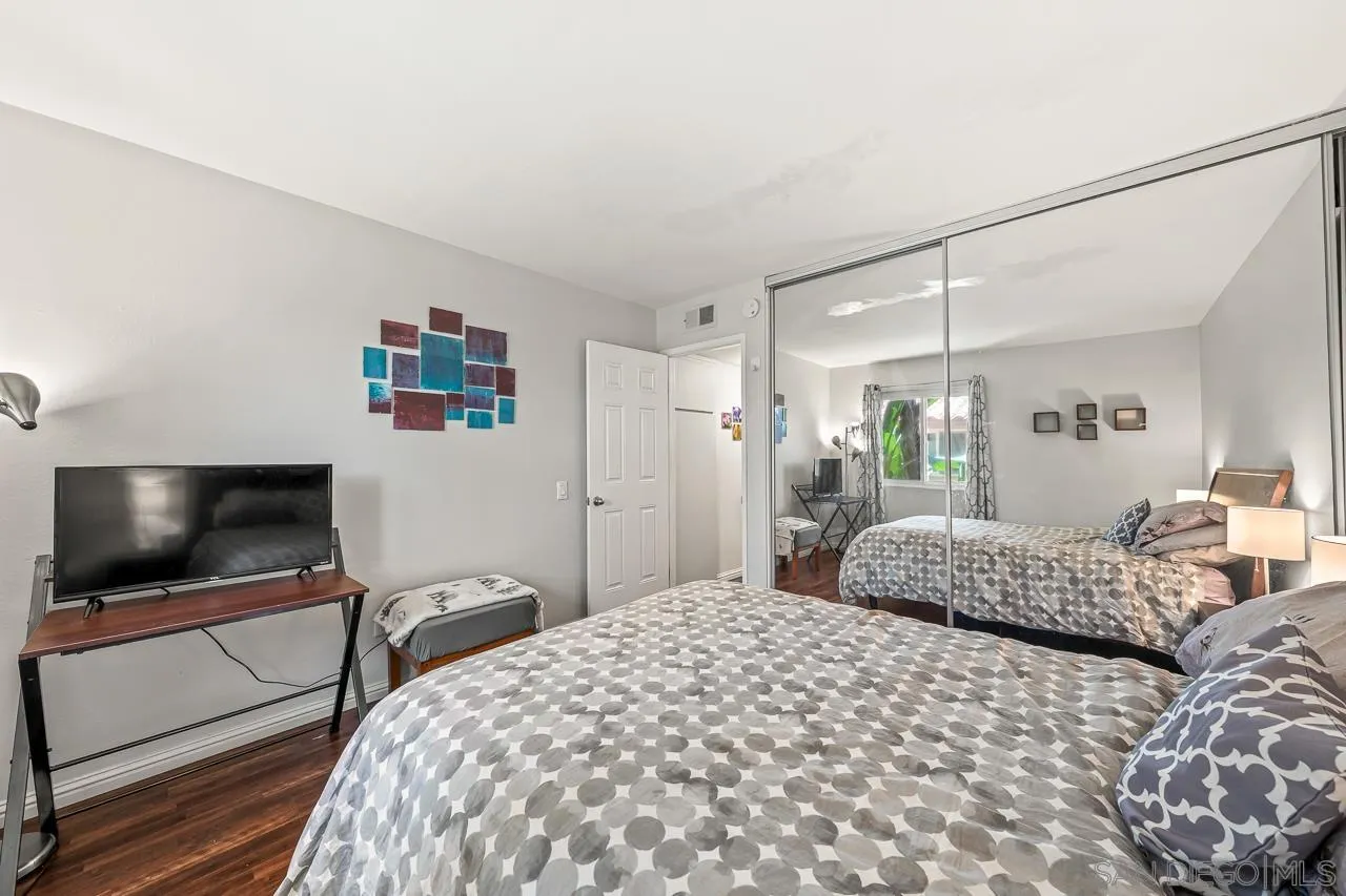 https://cdn.realtyfeed.com/cdn/127/260022032/0824d471fe84eaf0d0a0734fef6f7564.webp