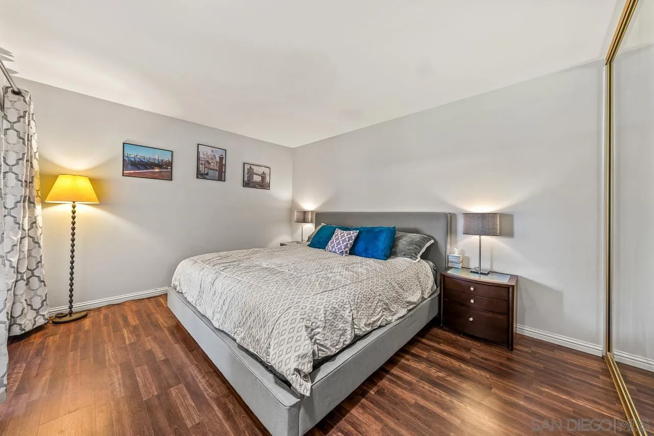 https://cdn.realtyfeed.com/cdn/127/260022032/11c69272af83bf9c3d4f94bef14452a4.webp