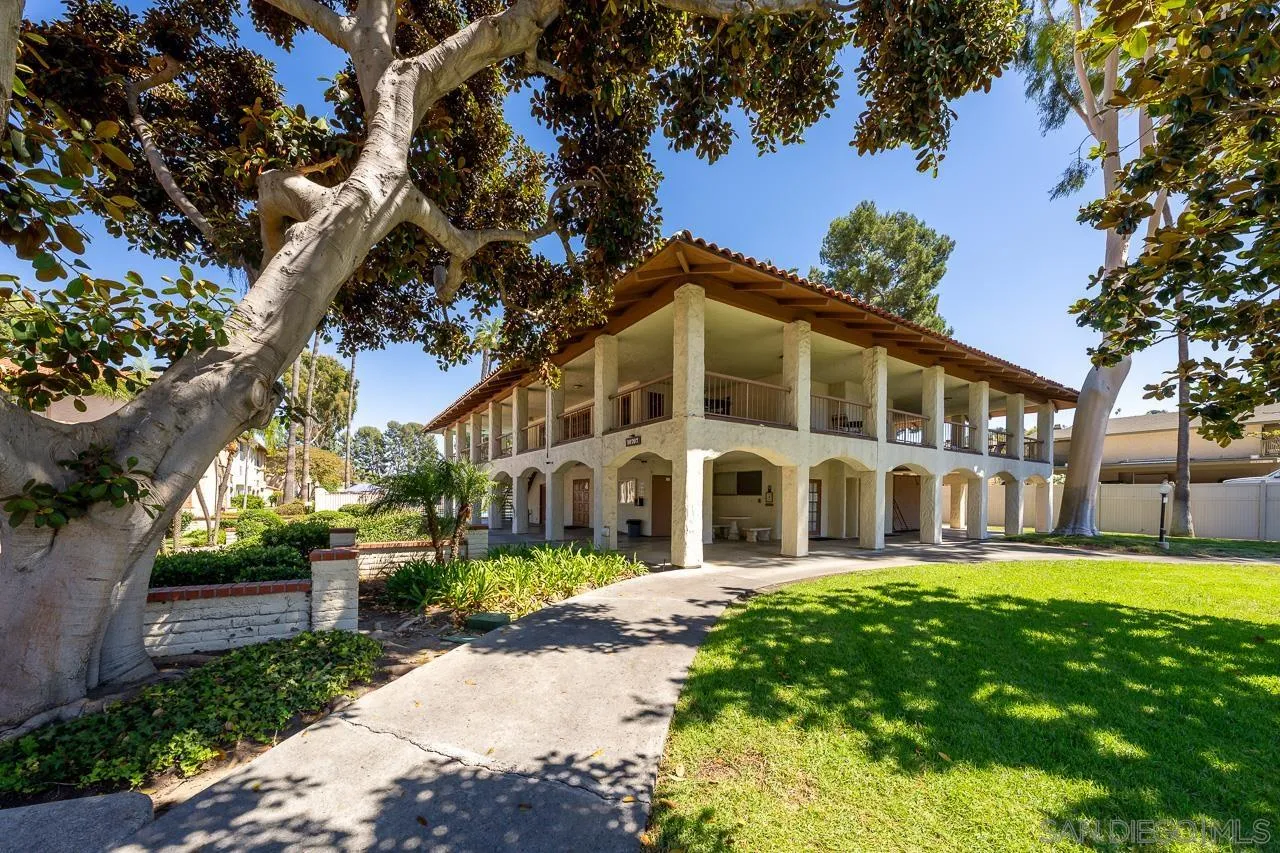 https://cdn.realtyfeed.com/cdn/127/260022032/96cdc2bfd0473c4206c6d9a7e959e6ef.webp